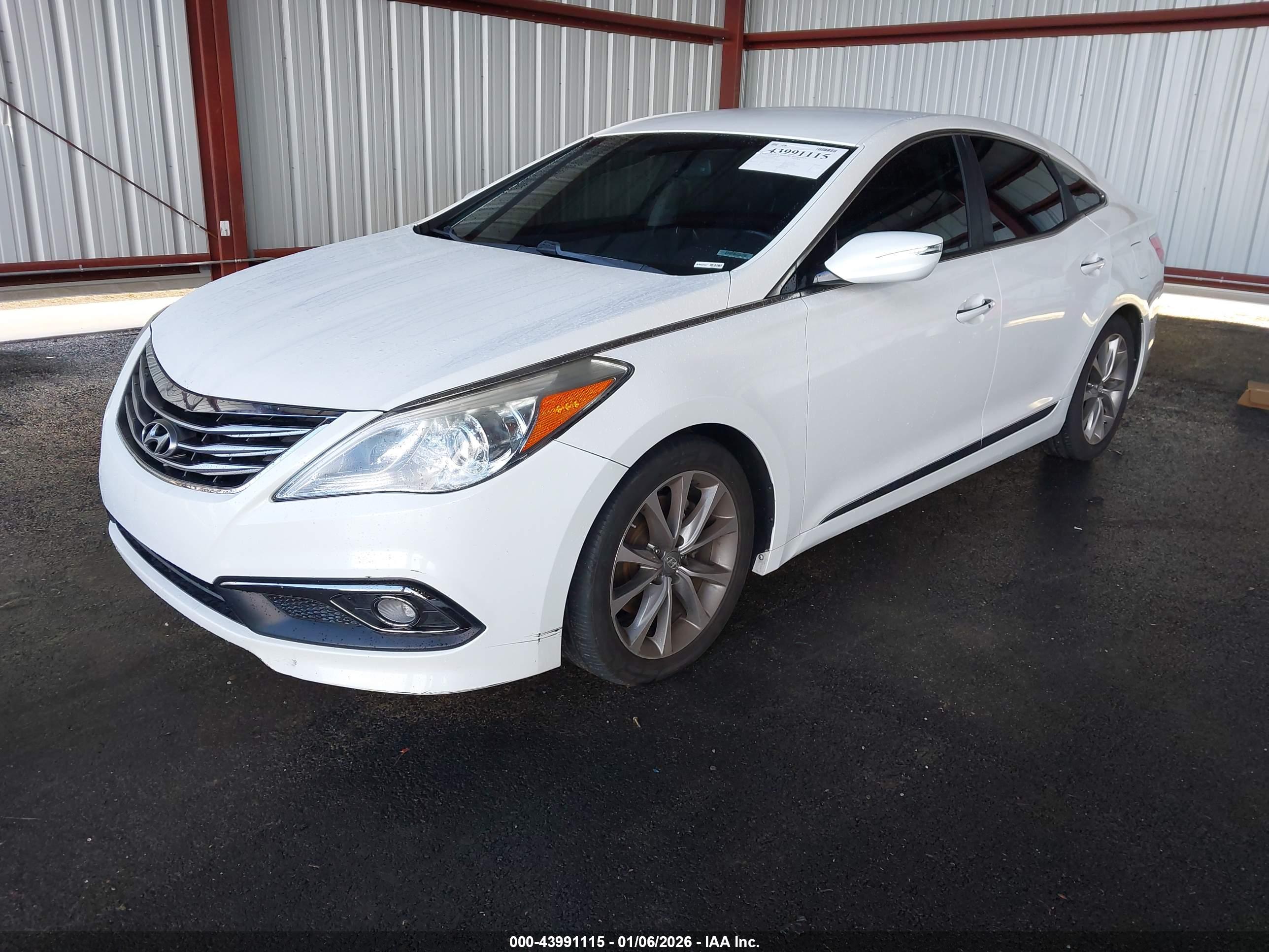 HYUNDAI AZERA image 2