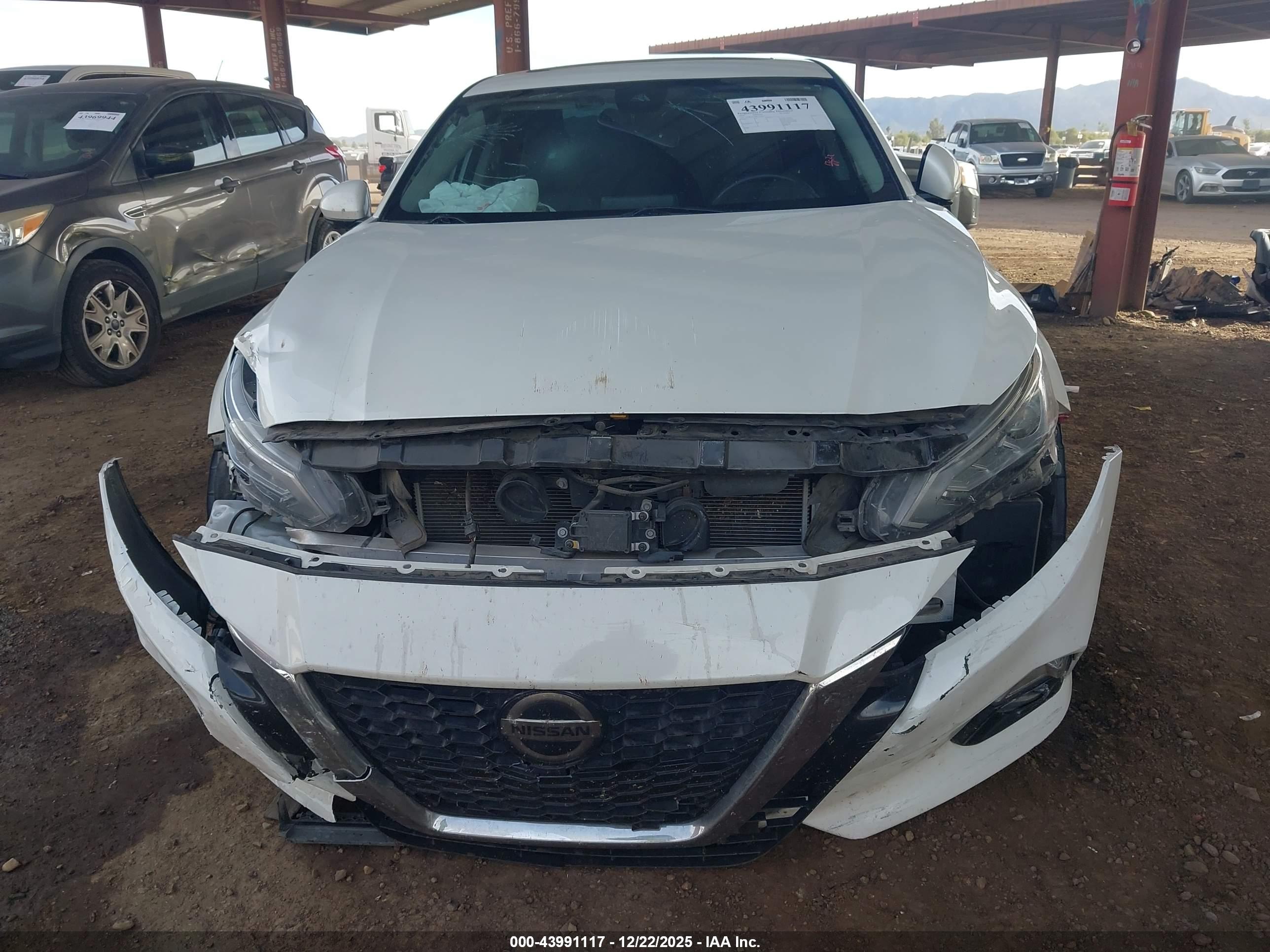 NISSAN ALTIMA image 6