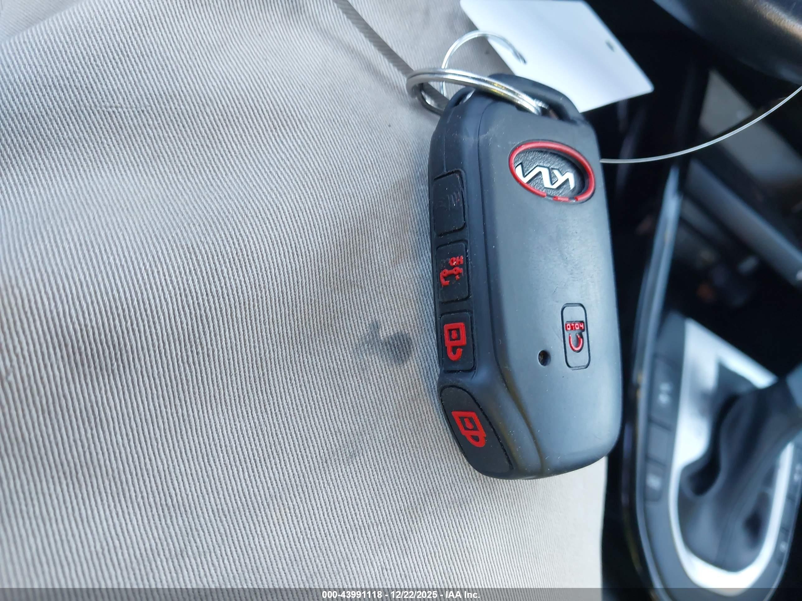 KIA FORTE image 11