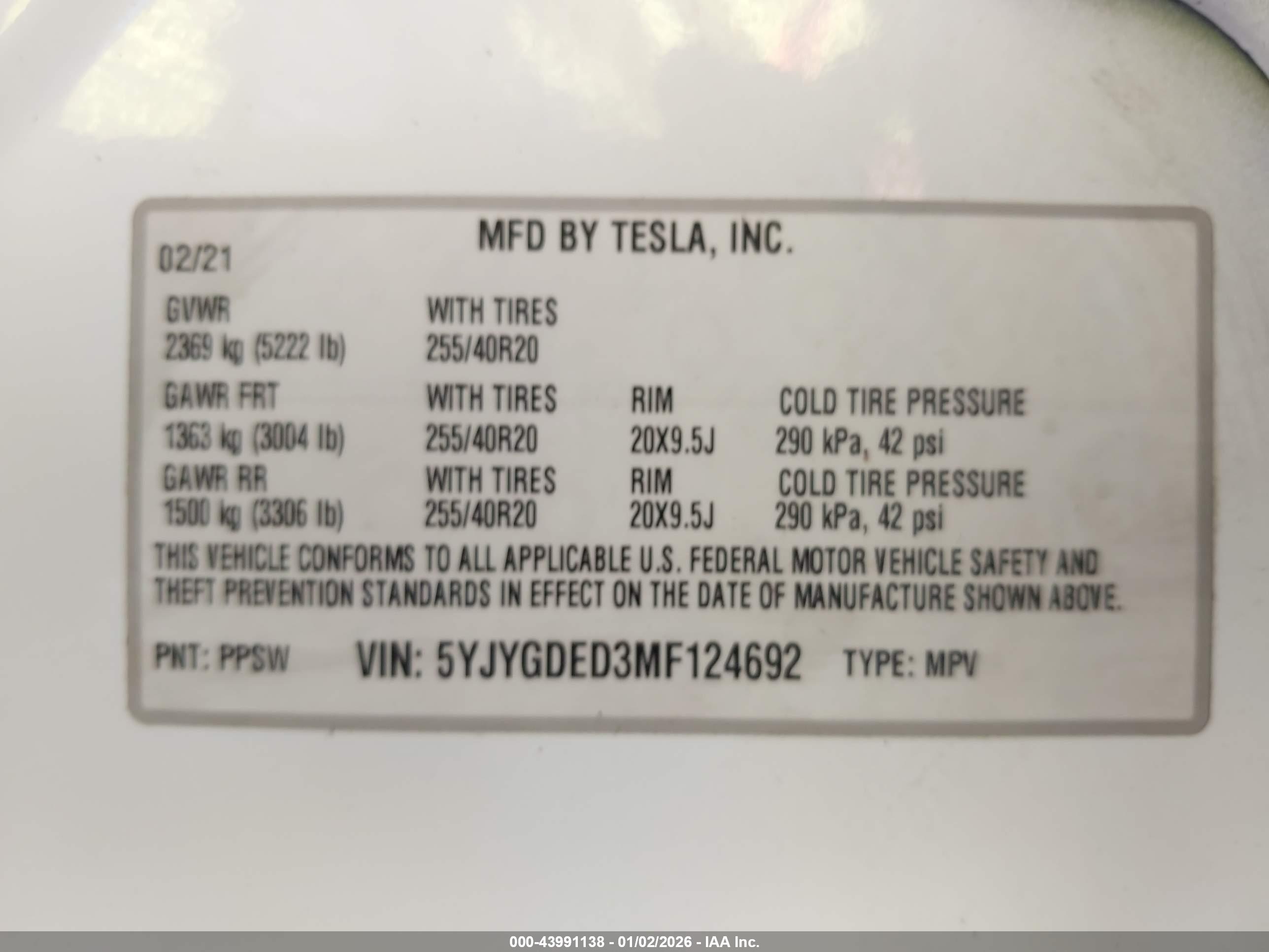 TESLA MODEL image 9