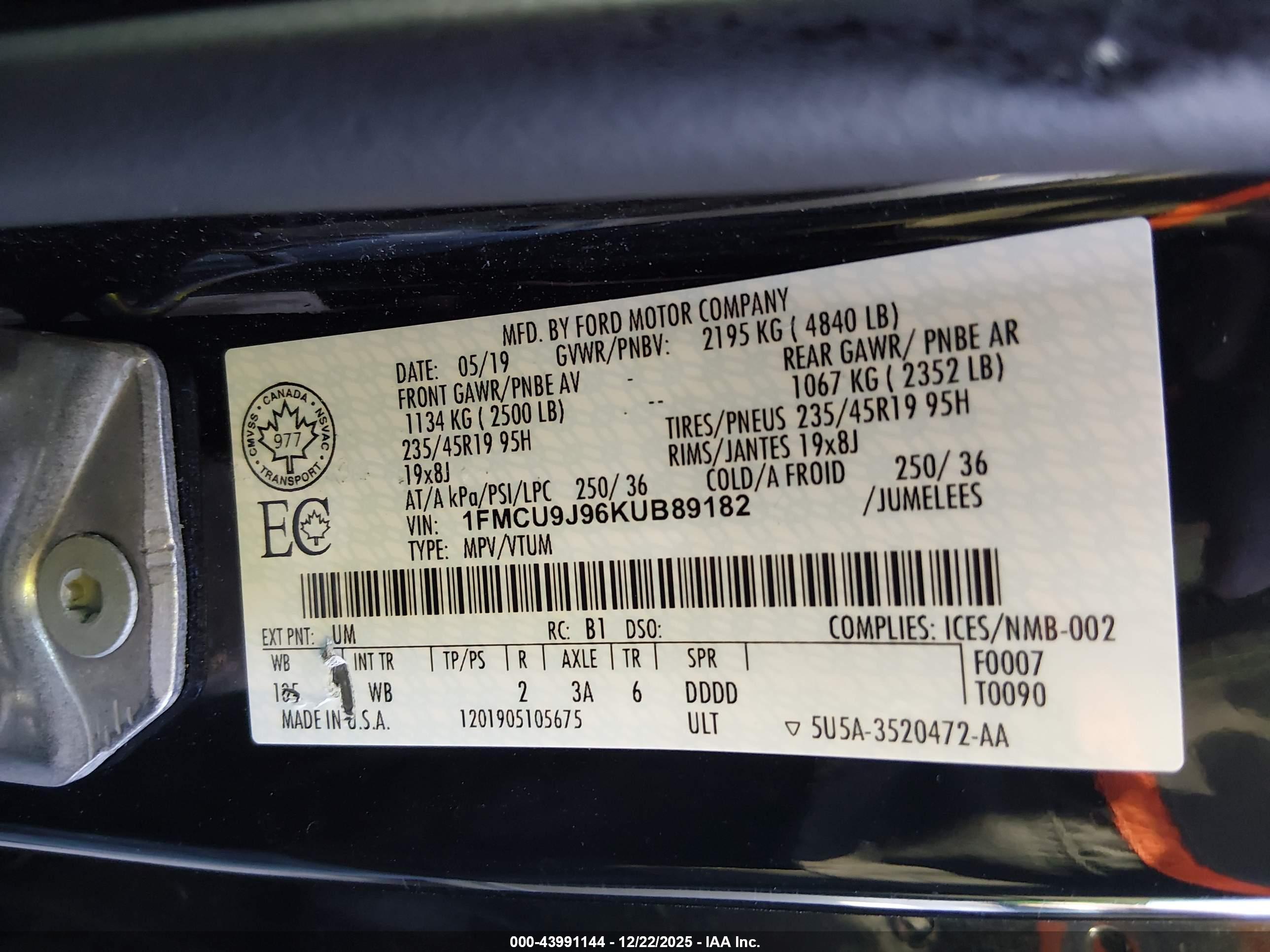 FORD ESCAPE image 9