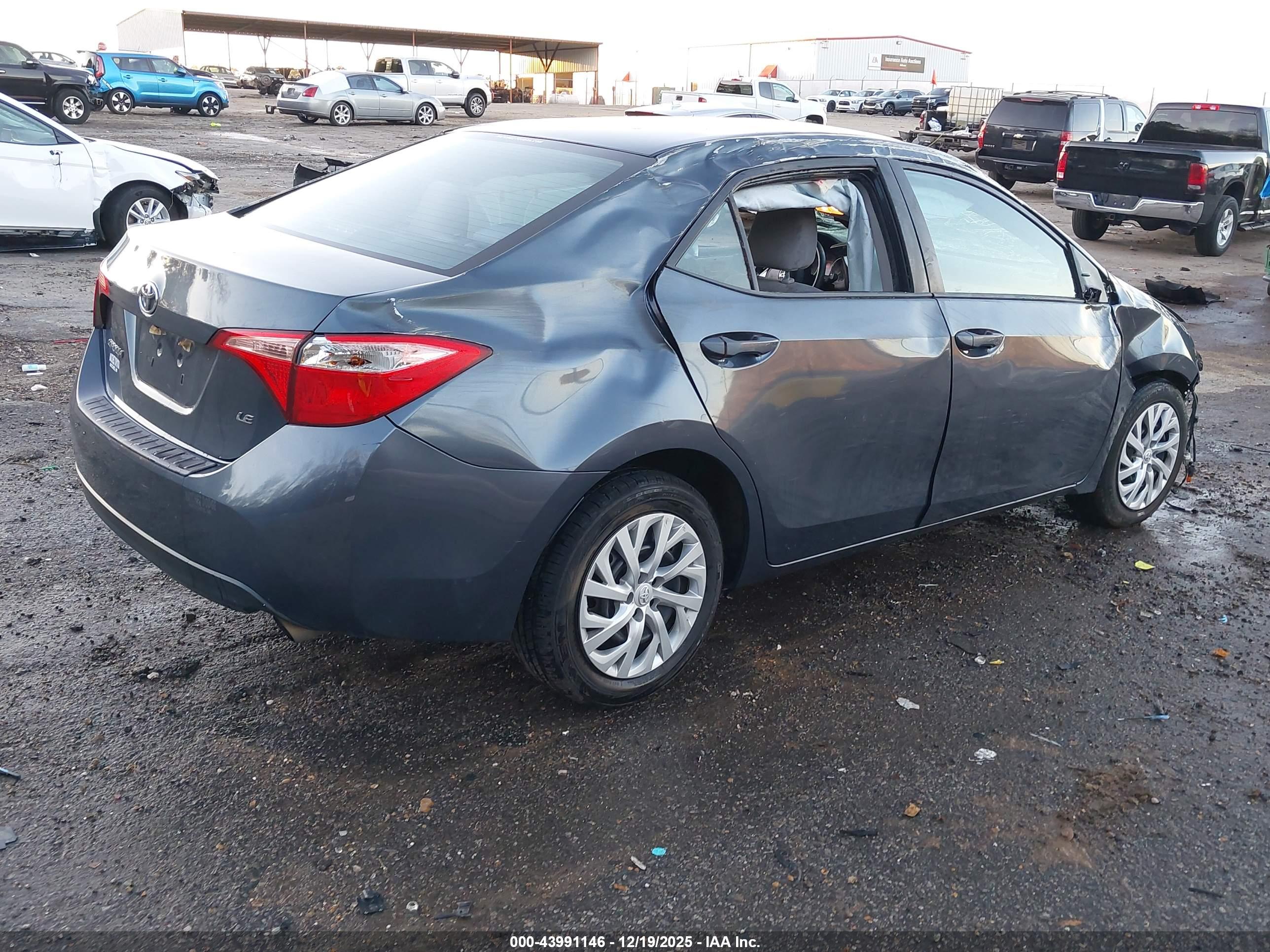 TOYOTA COROLLA image 4