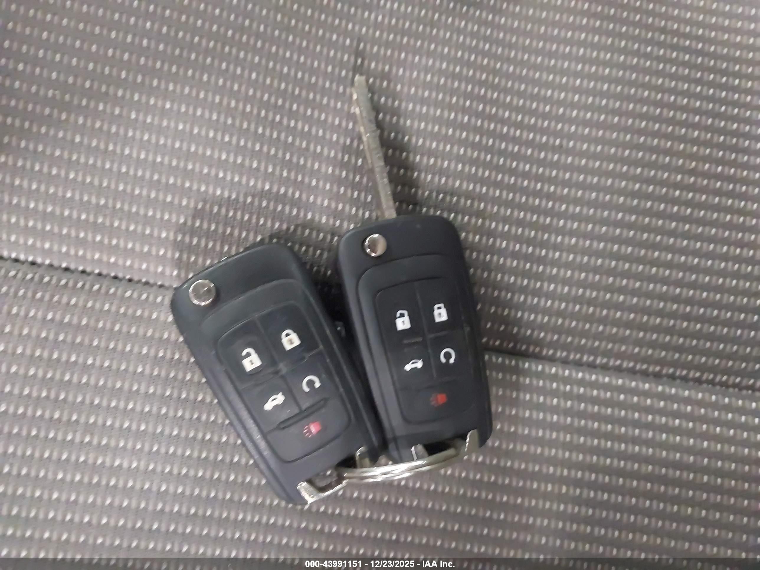 BUICK VERANO image 11