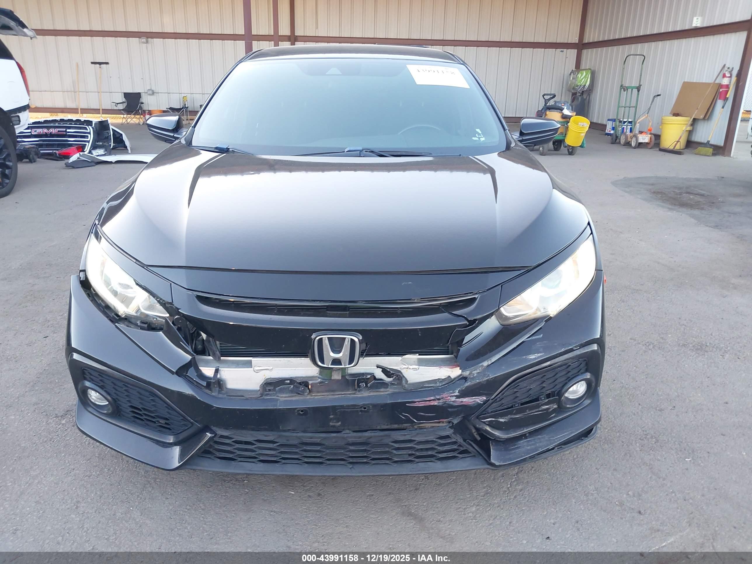 HONDA CIVIC image 6