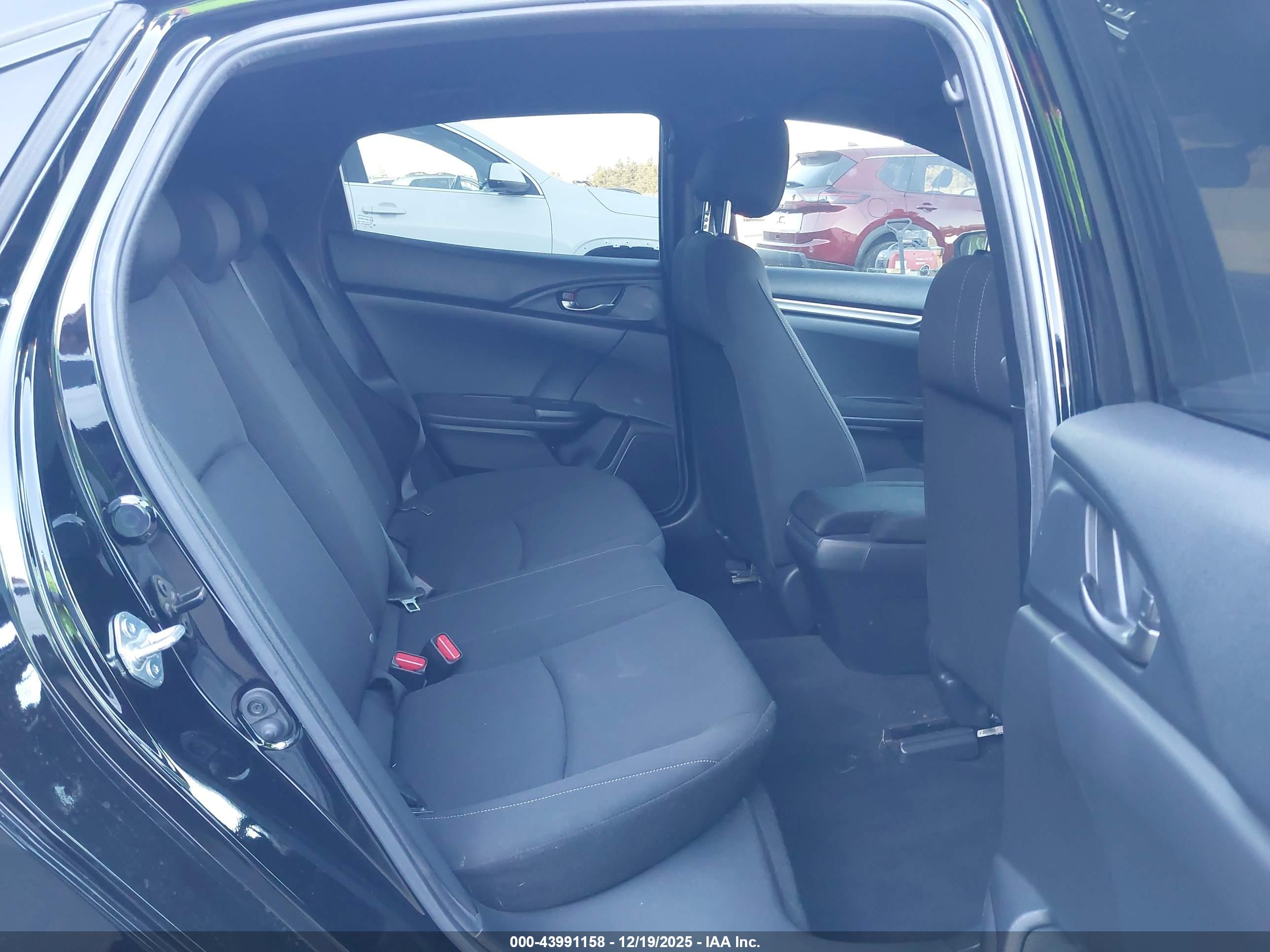HONDA CIVIC image 8