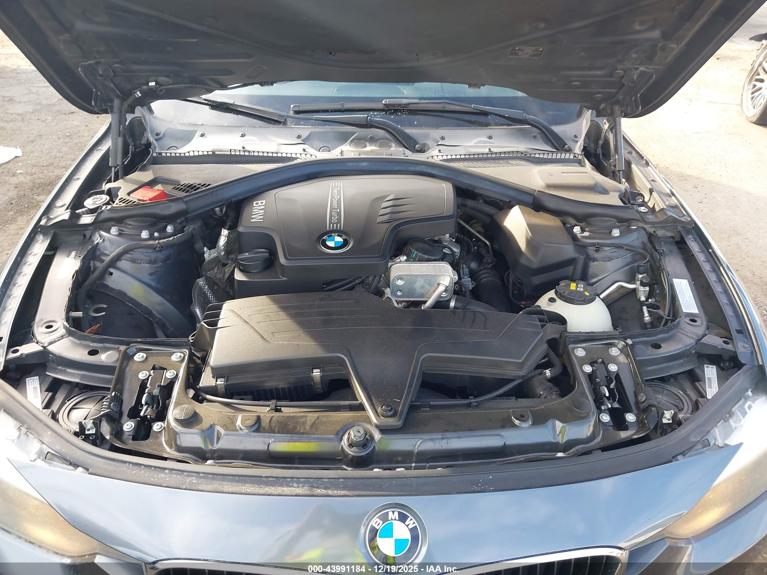 BMW 328I image 10