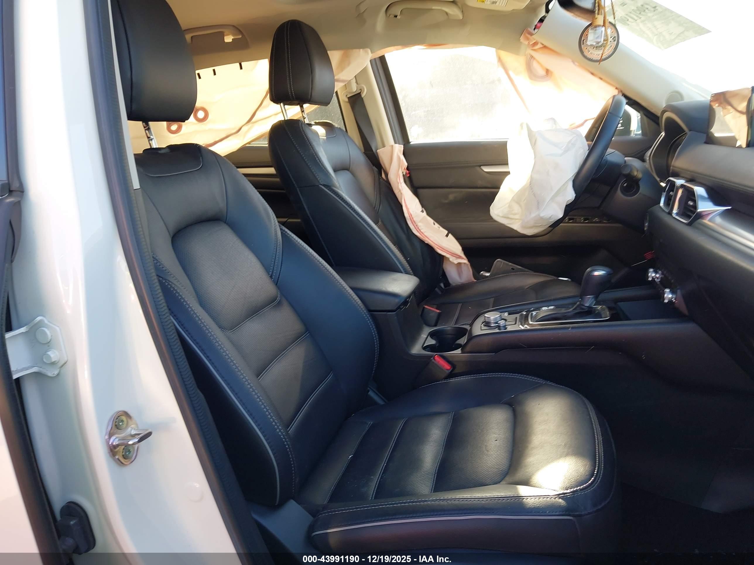MAZDA CX-5 image 5