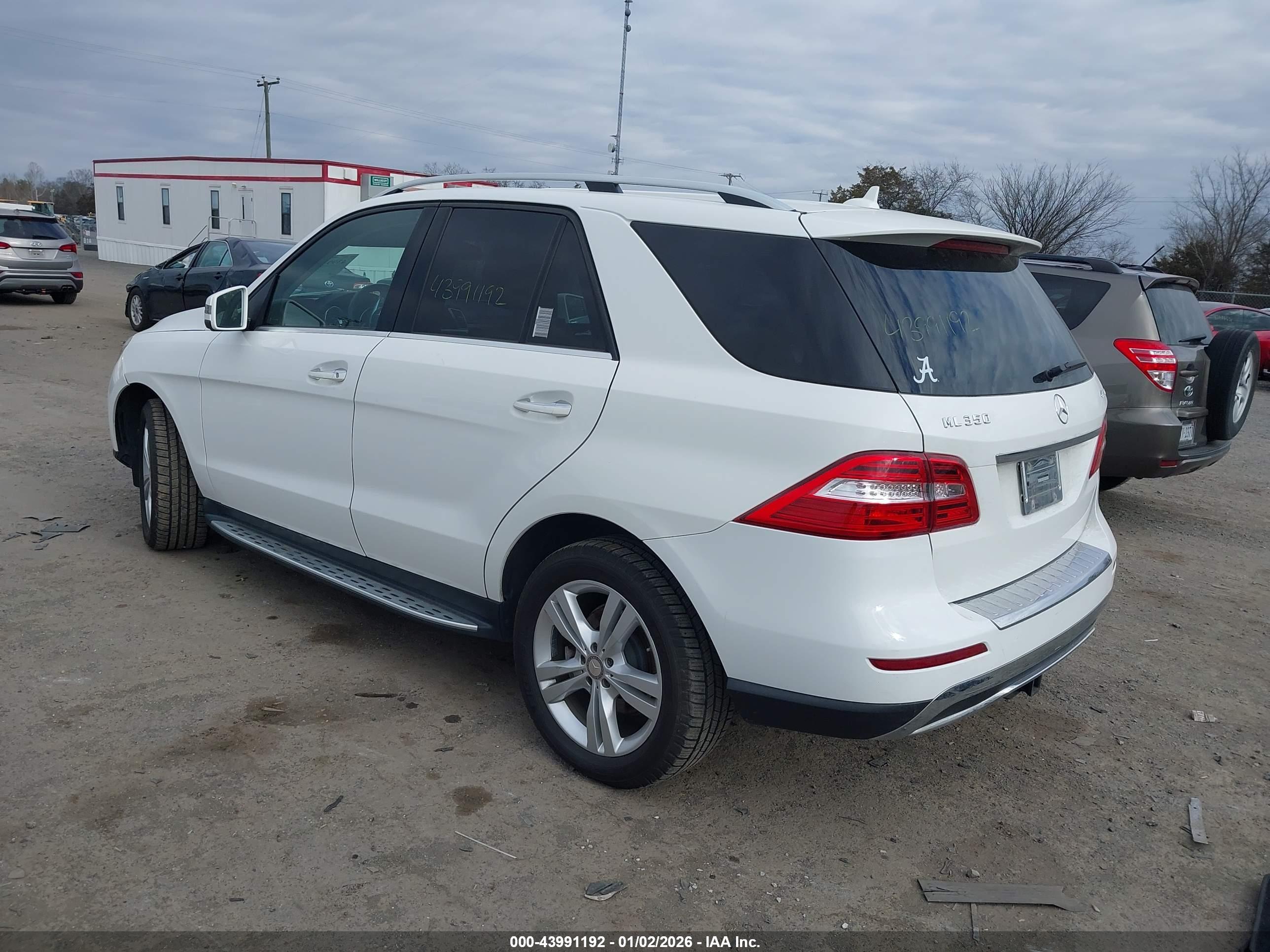 MERCEDES-BENZ ML image 3