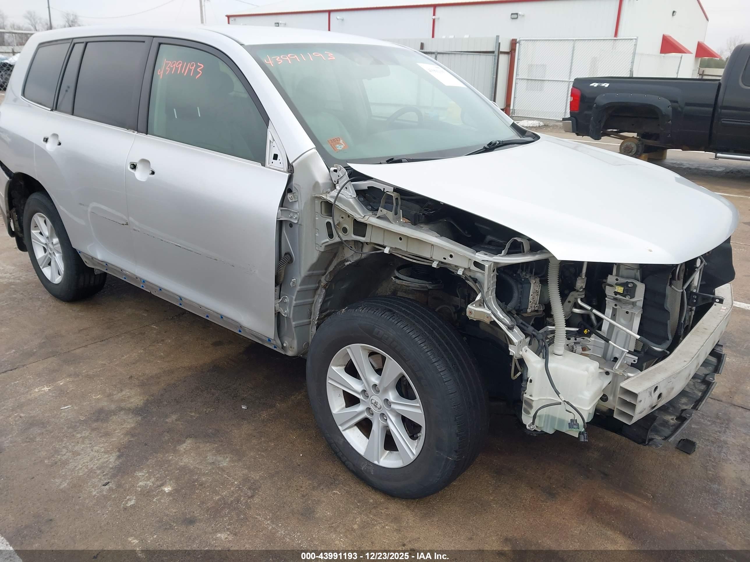 TOYOTA HIGHLANDER image 6