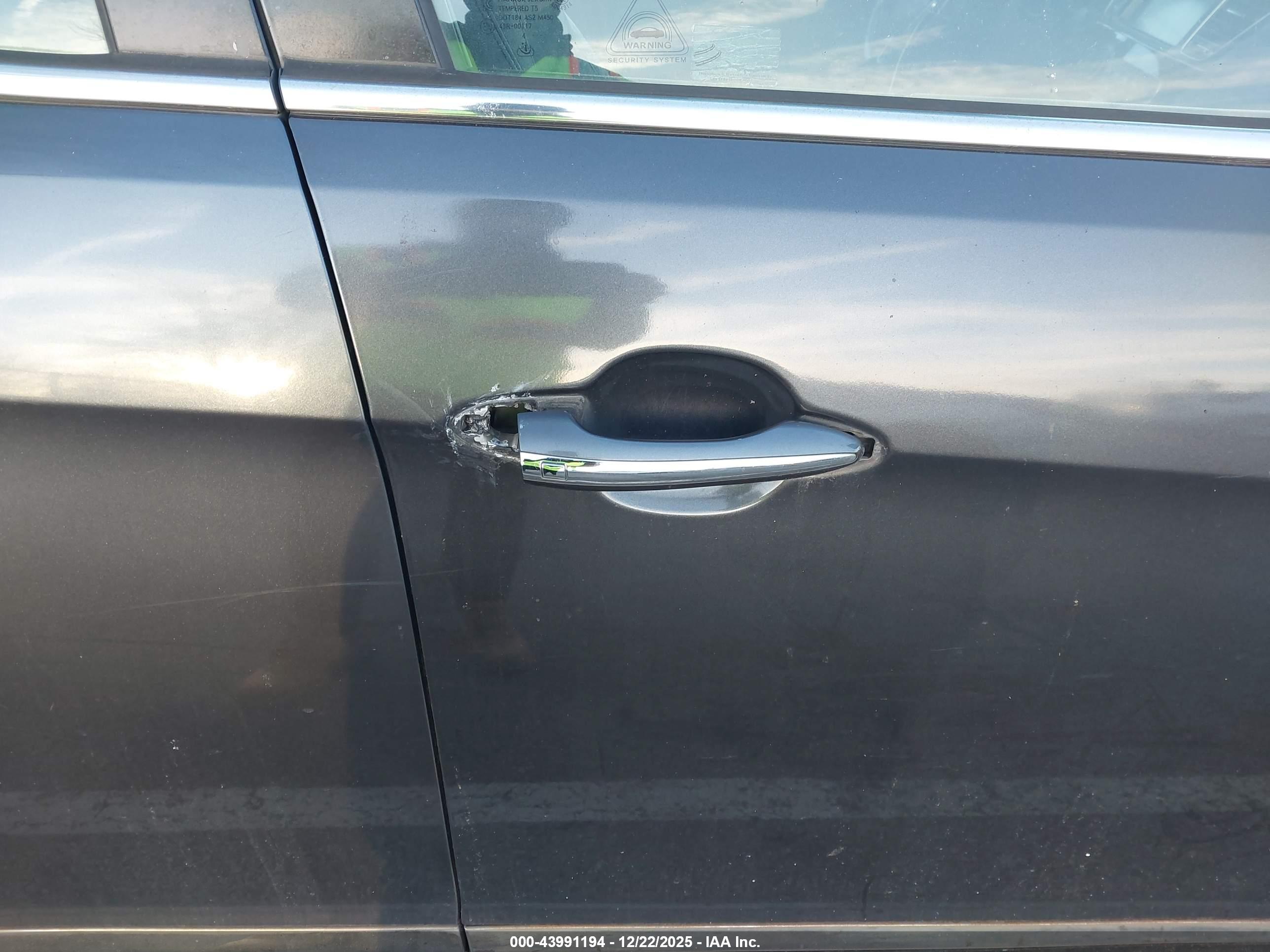 KIA CADENZA image 6