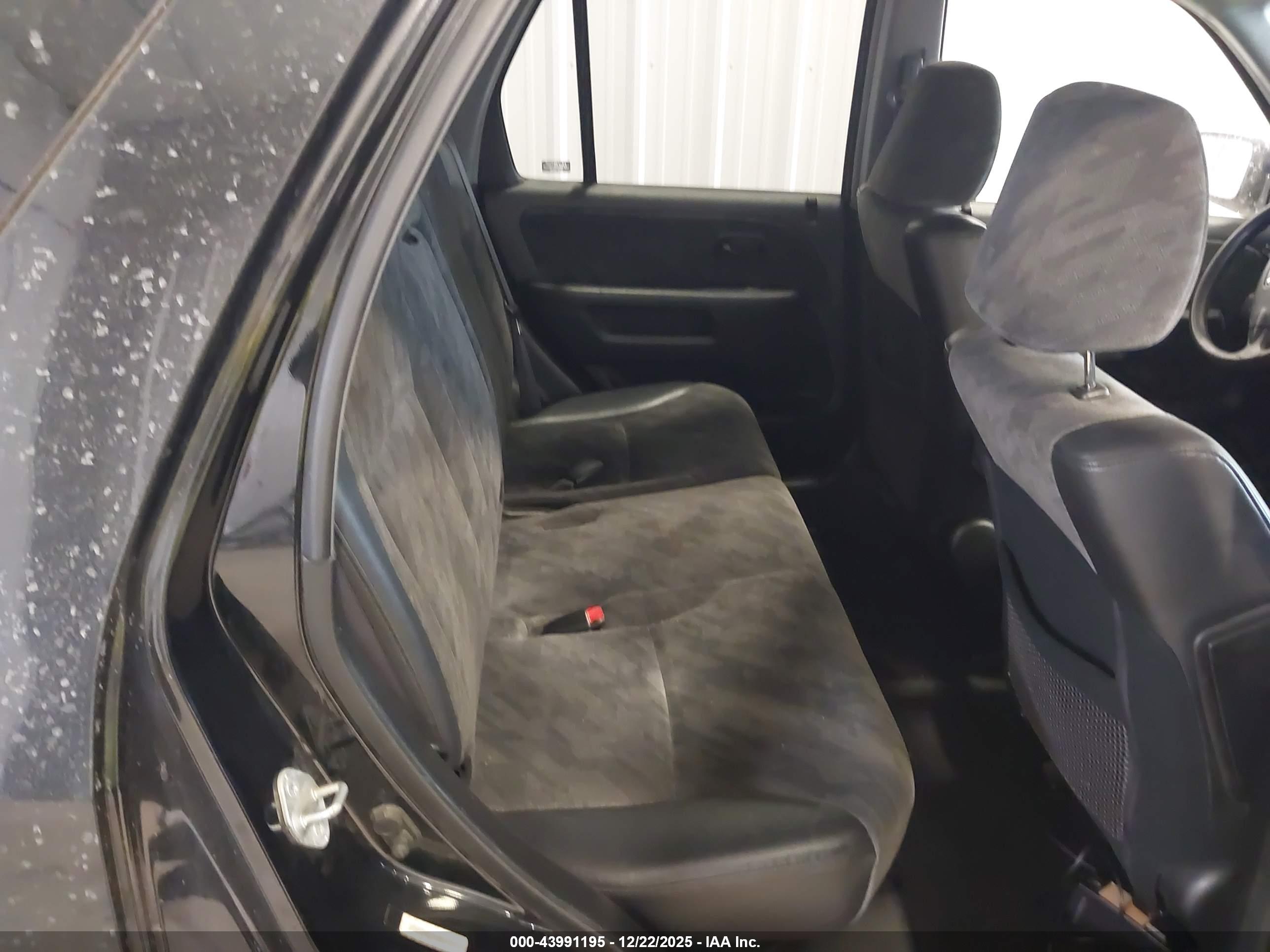 HONDA CR-V image 8