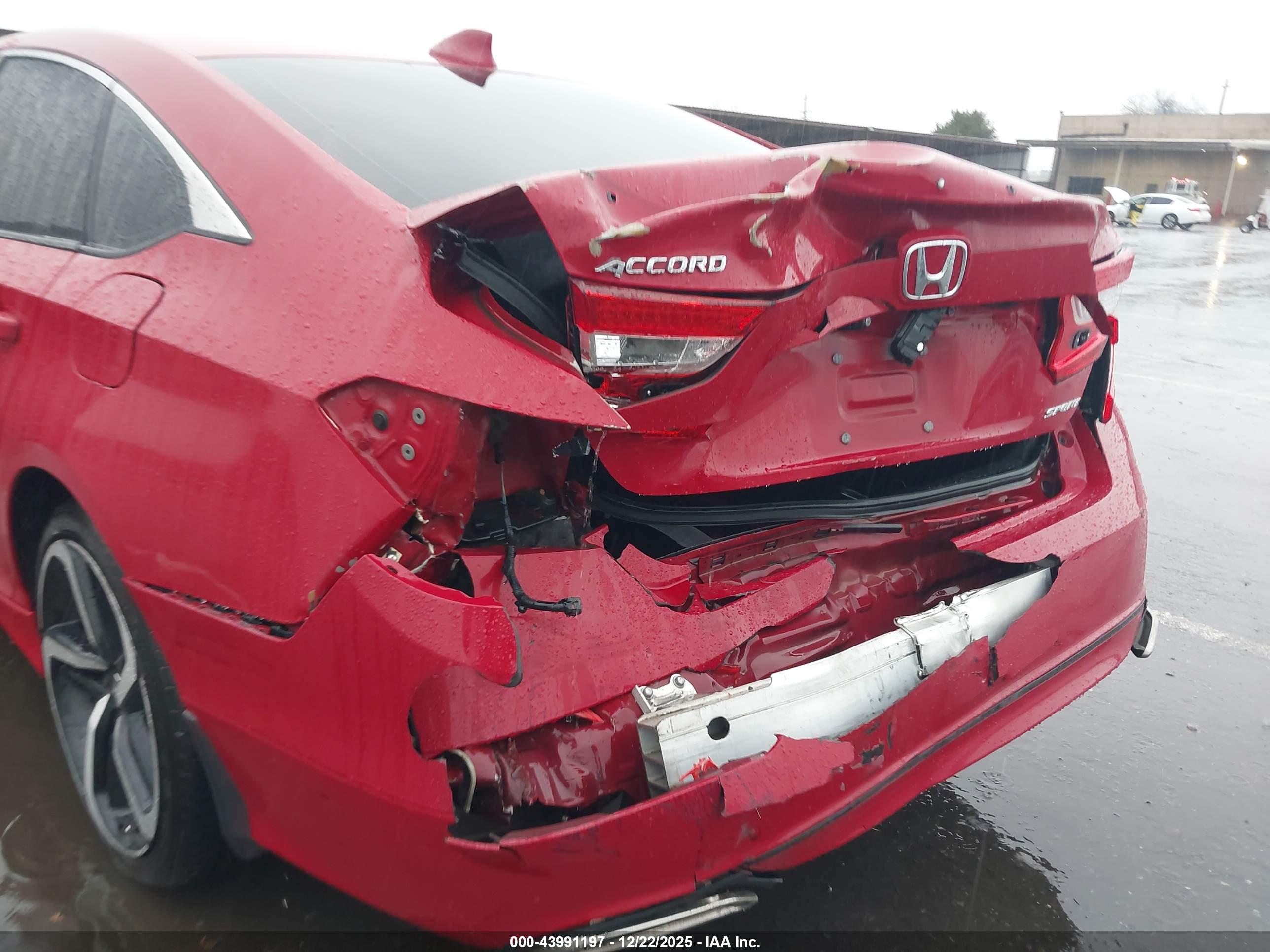 HONDA ACCORD image 6