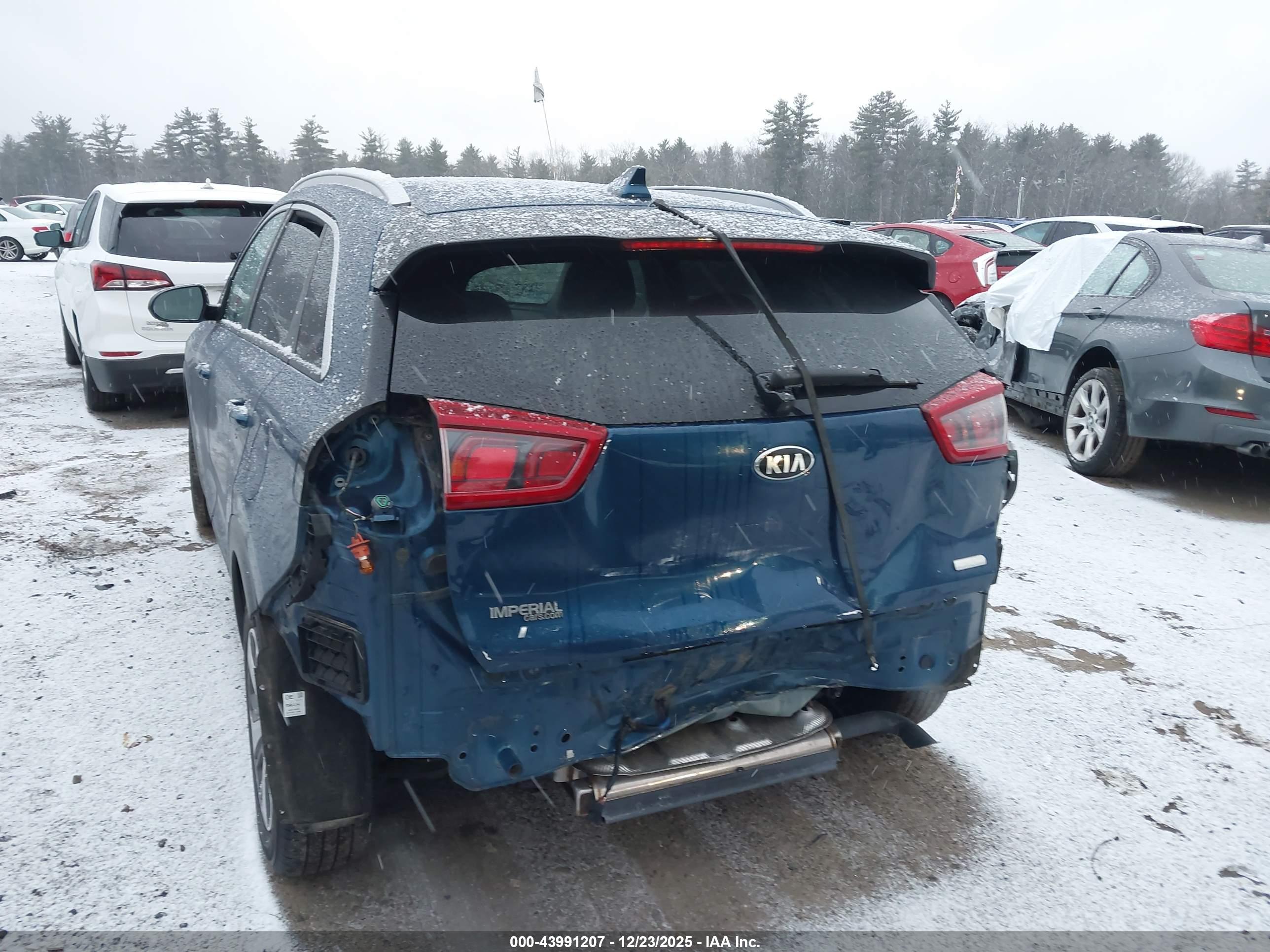 KIA NIRO image 6