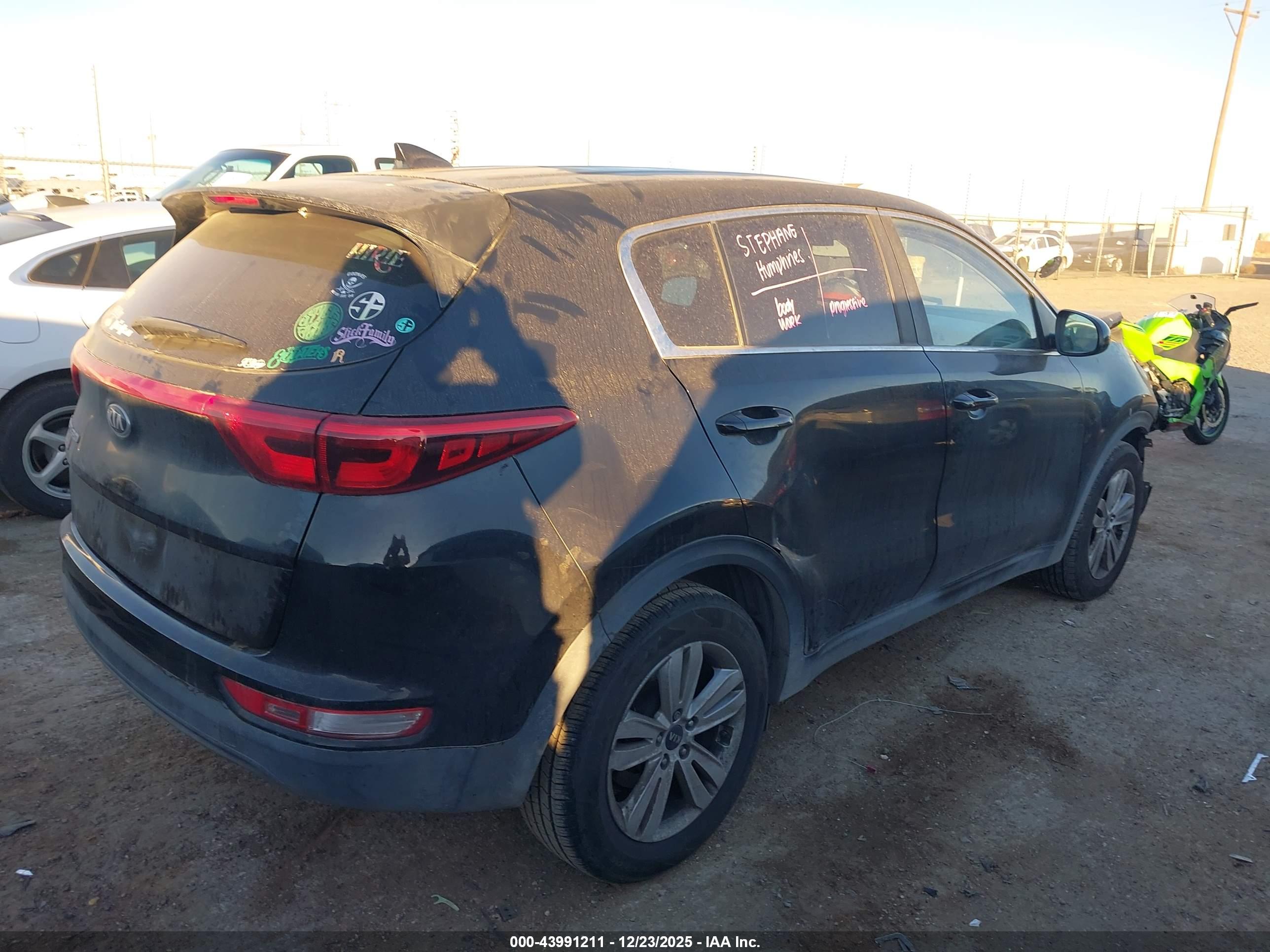 KIA SPORTAGE image 4