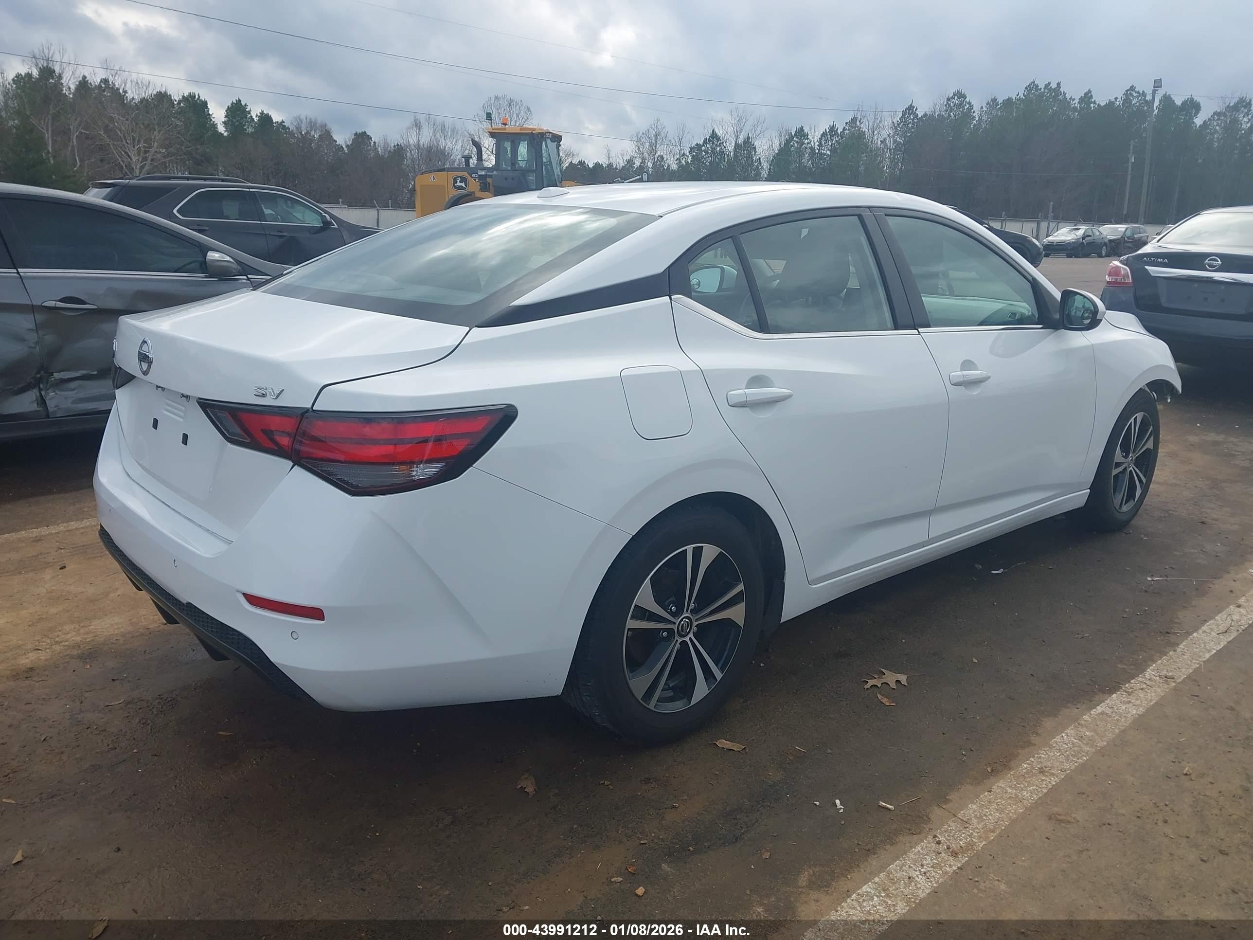 NISSAN SENTRA image 4