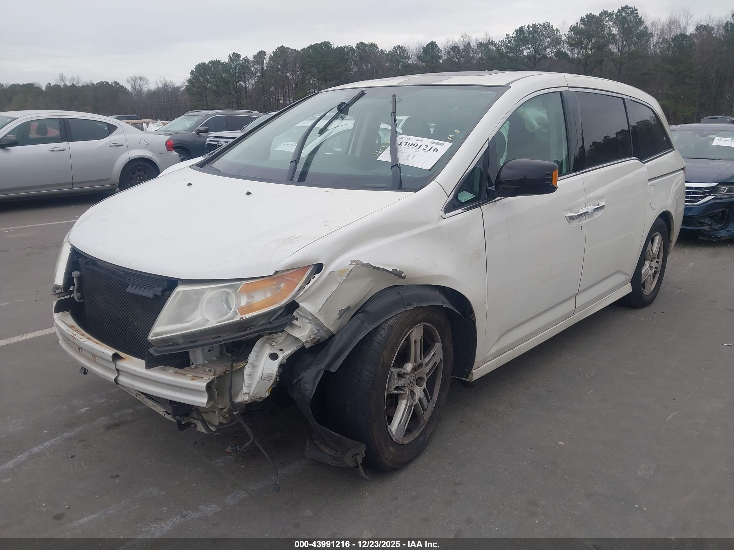 HONDA ODYSSEY image 2