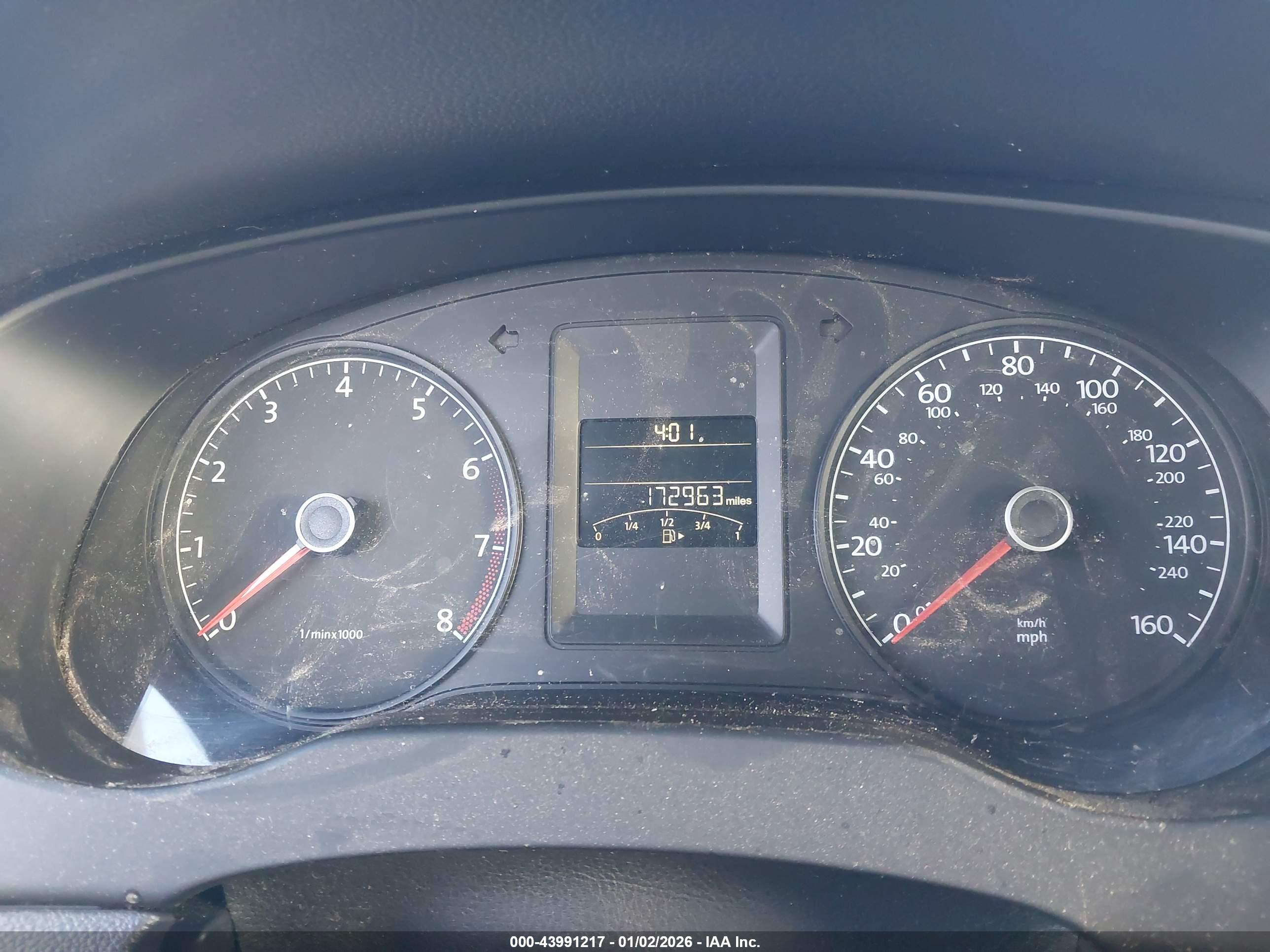 VOLKSWAGEN JETTA image 7