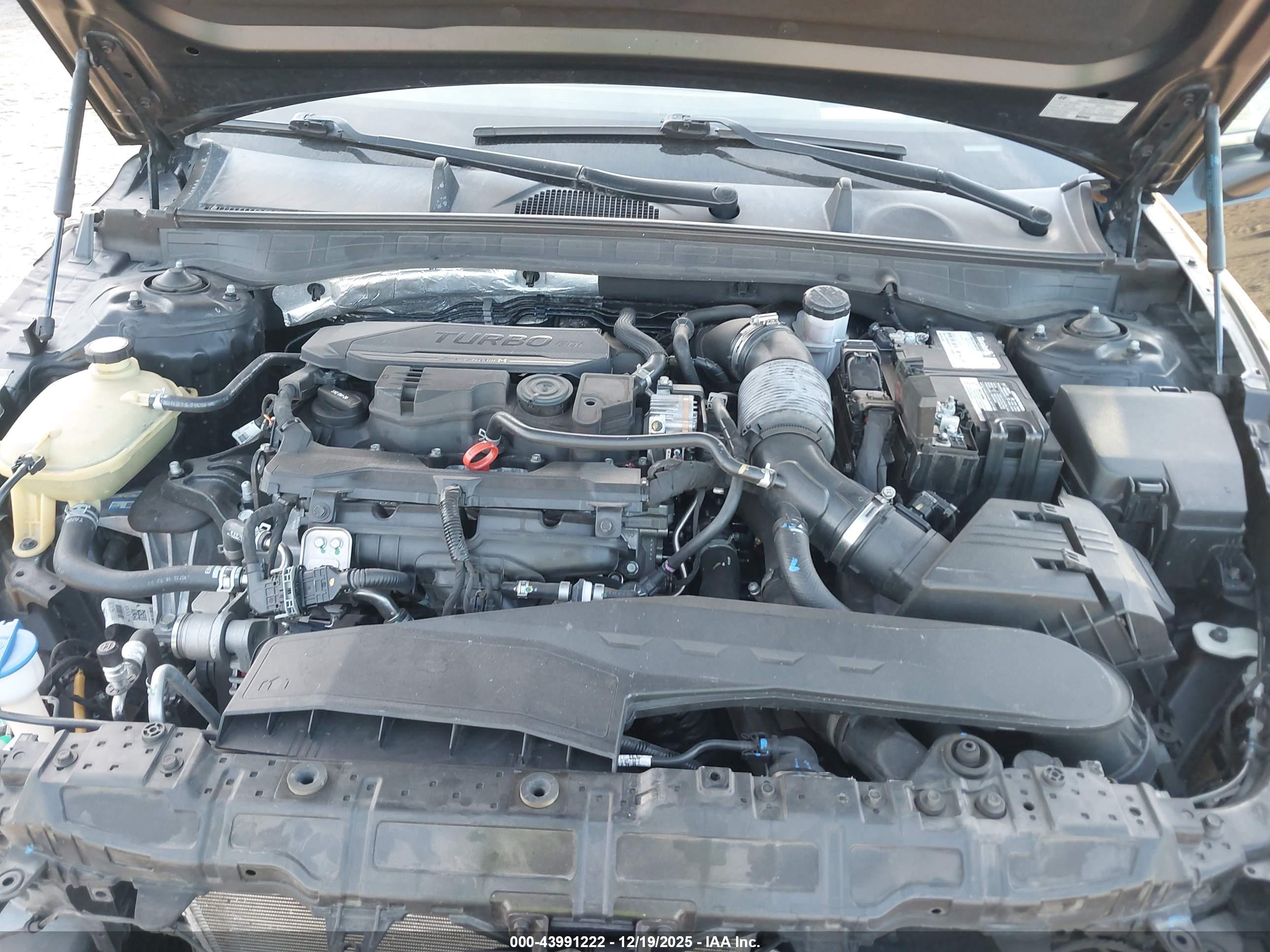 HYUNDAI SONATA image 10