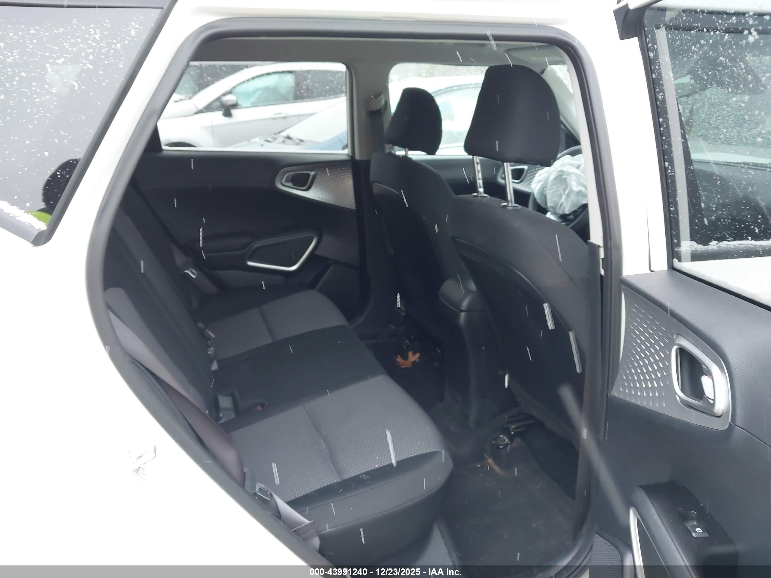 KIA SOUL image 8