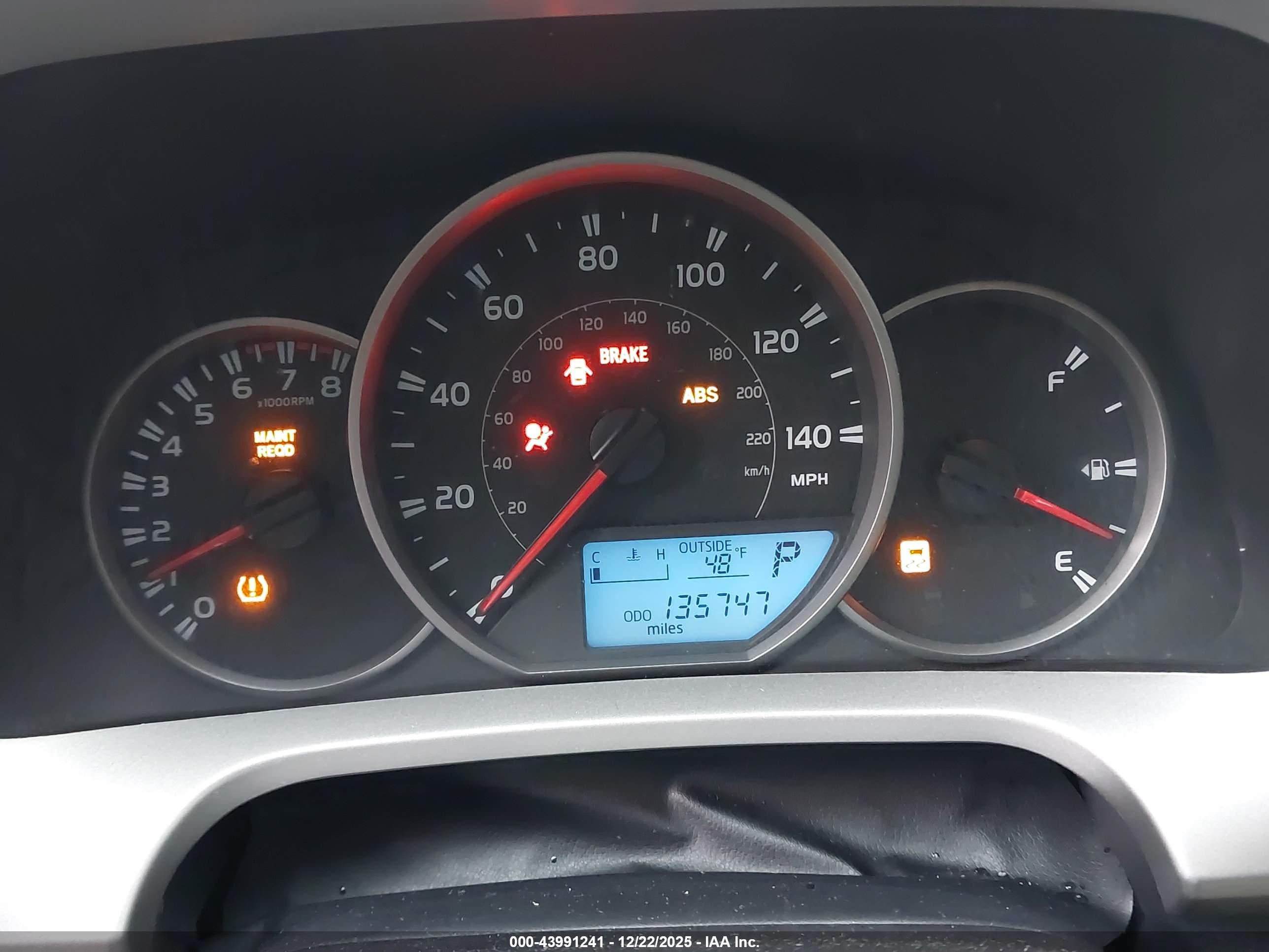TOYOTA RAV4 image 7