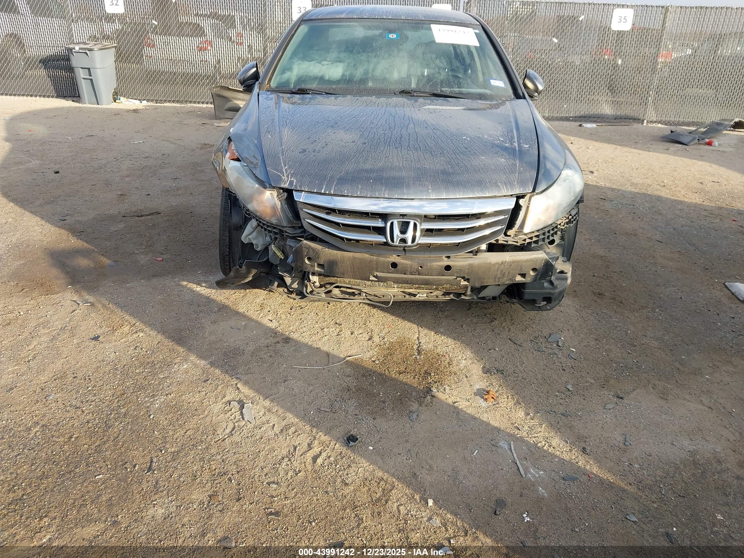 HONDA ACCORD image 6