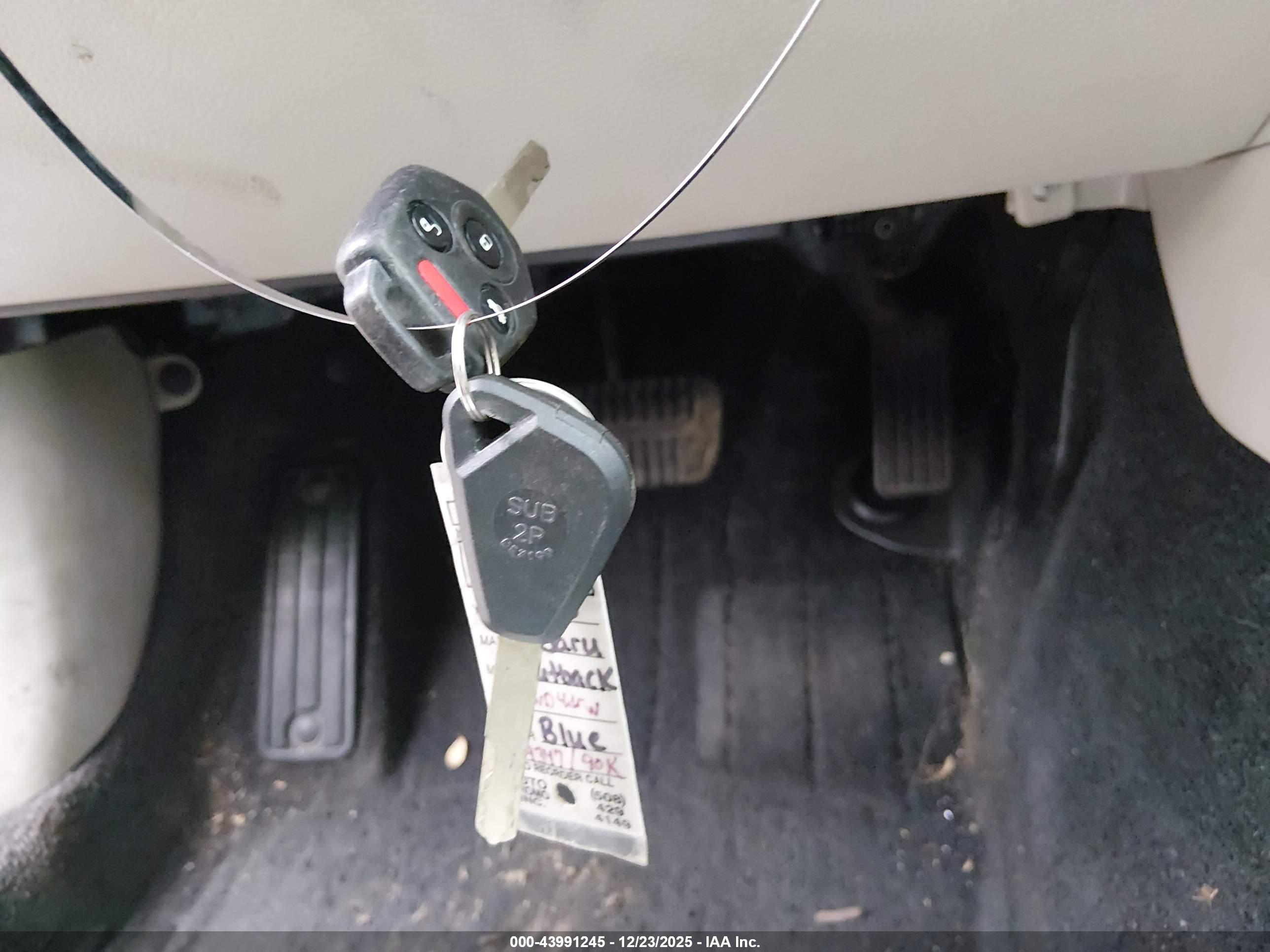 SUBARU OUTBACK image 11