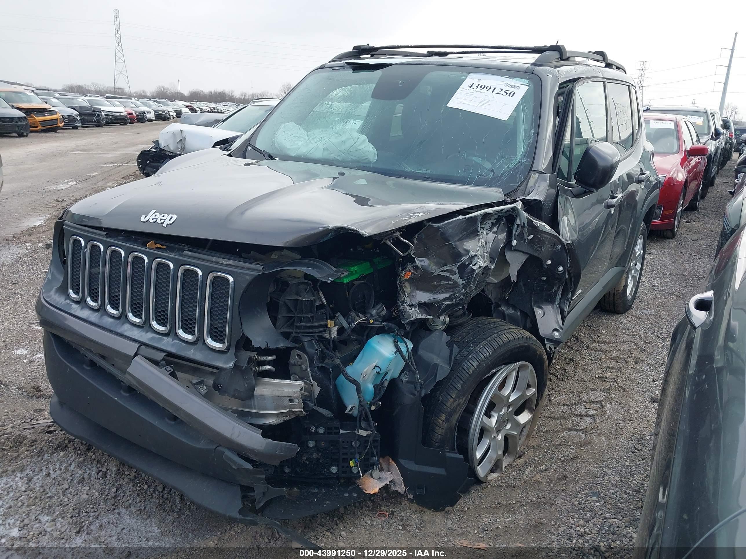 JEEP RENEGADE image 6