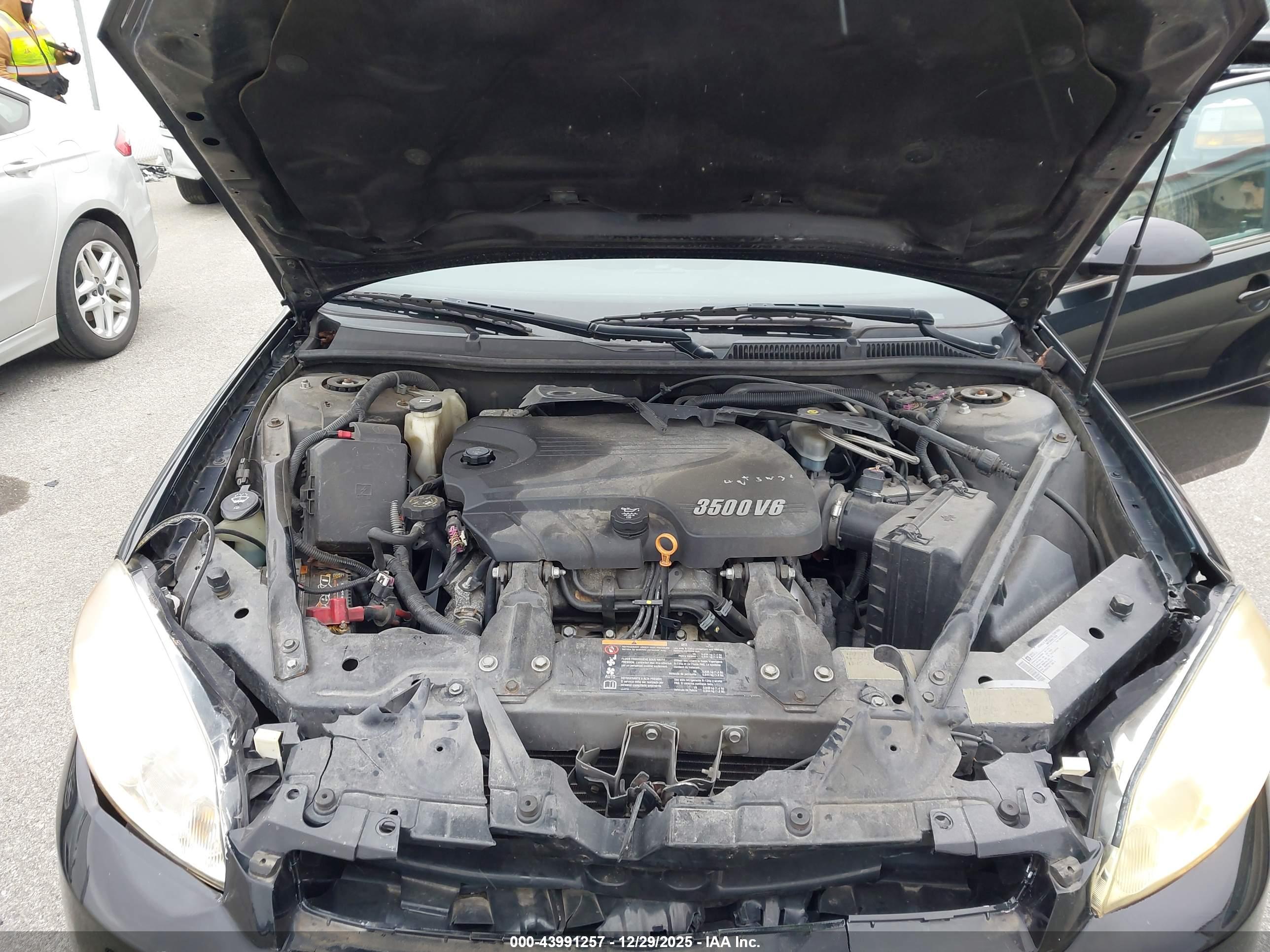 CHEVROLET IMPALA image 10