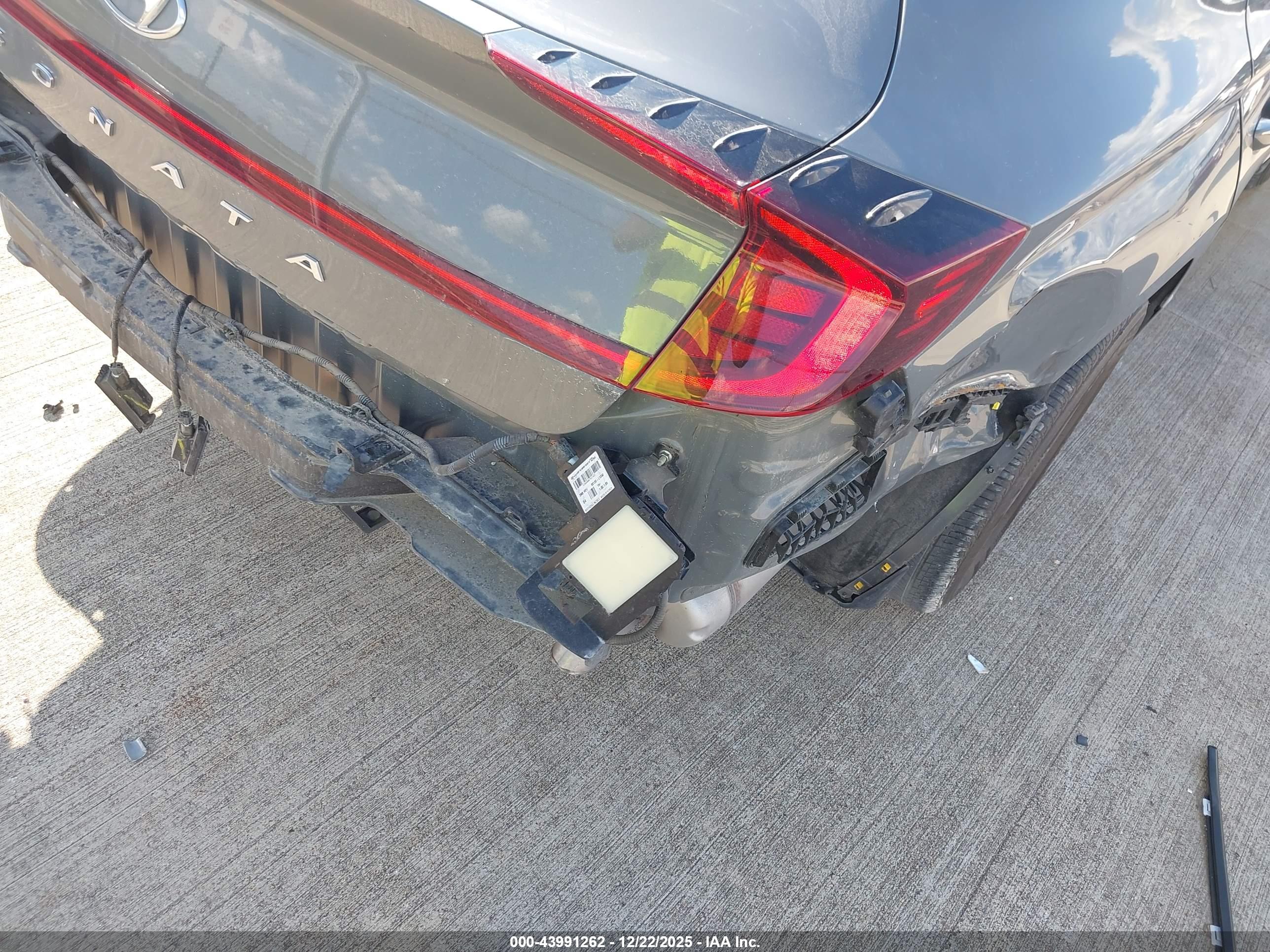 HYUNDAI SONATA image 6