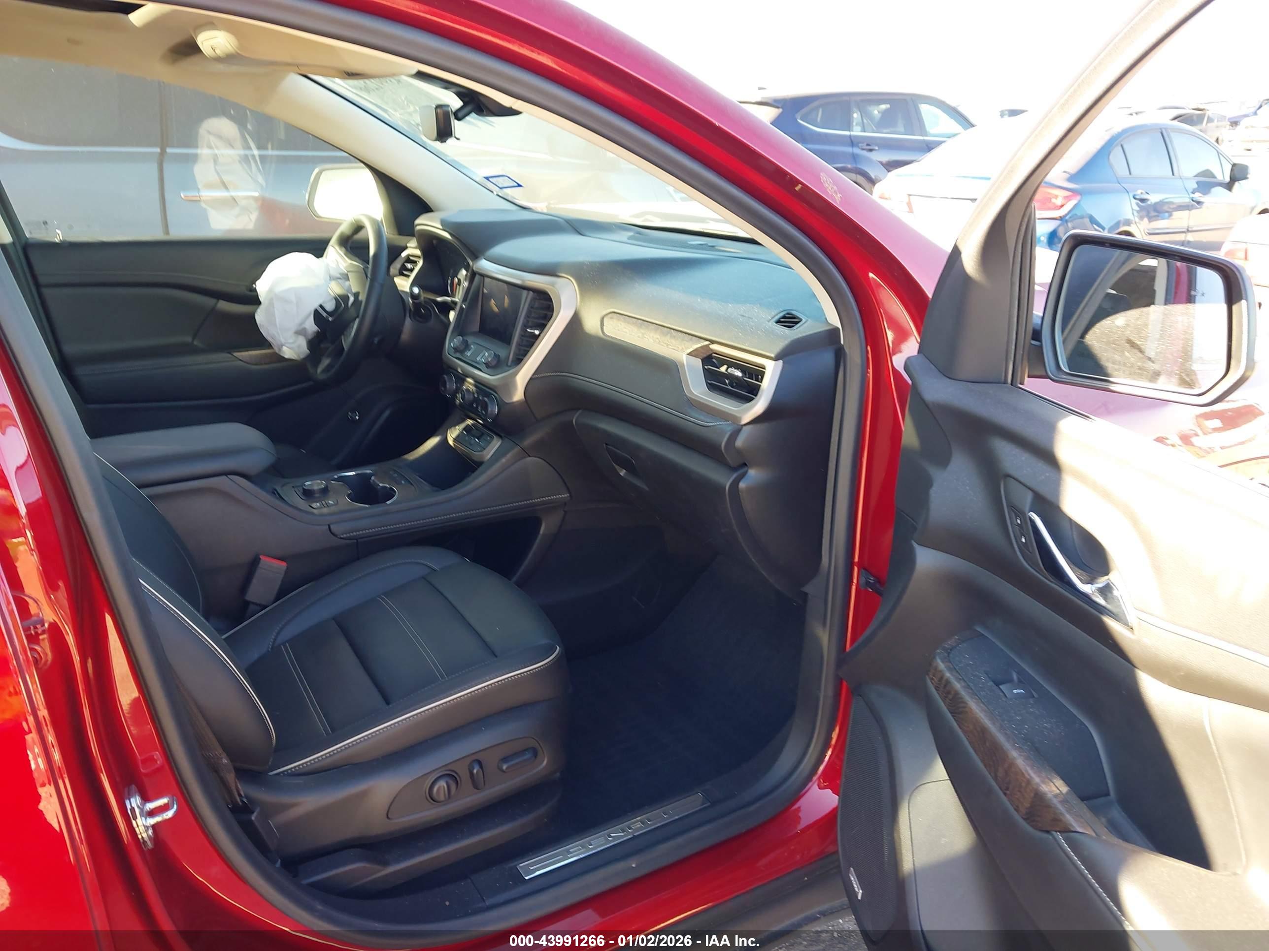 GMC ACADIA image 5