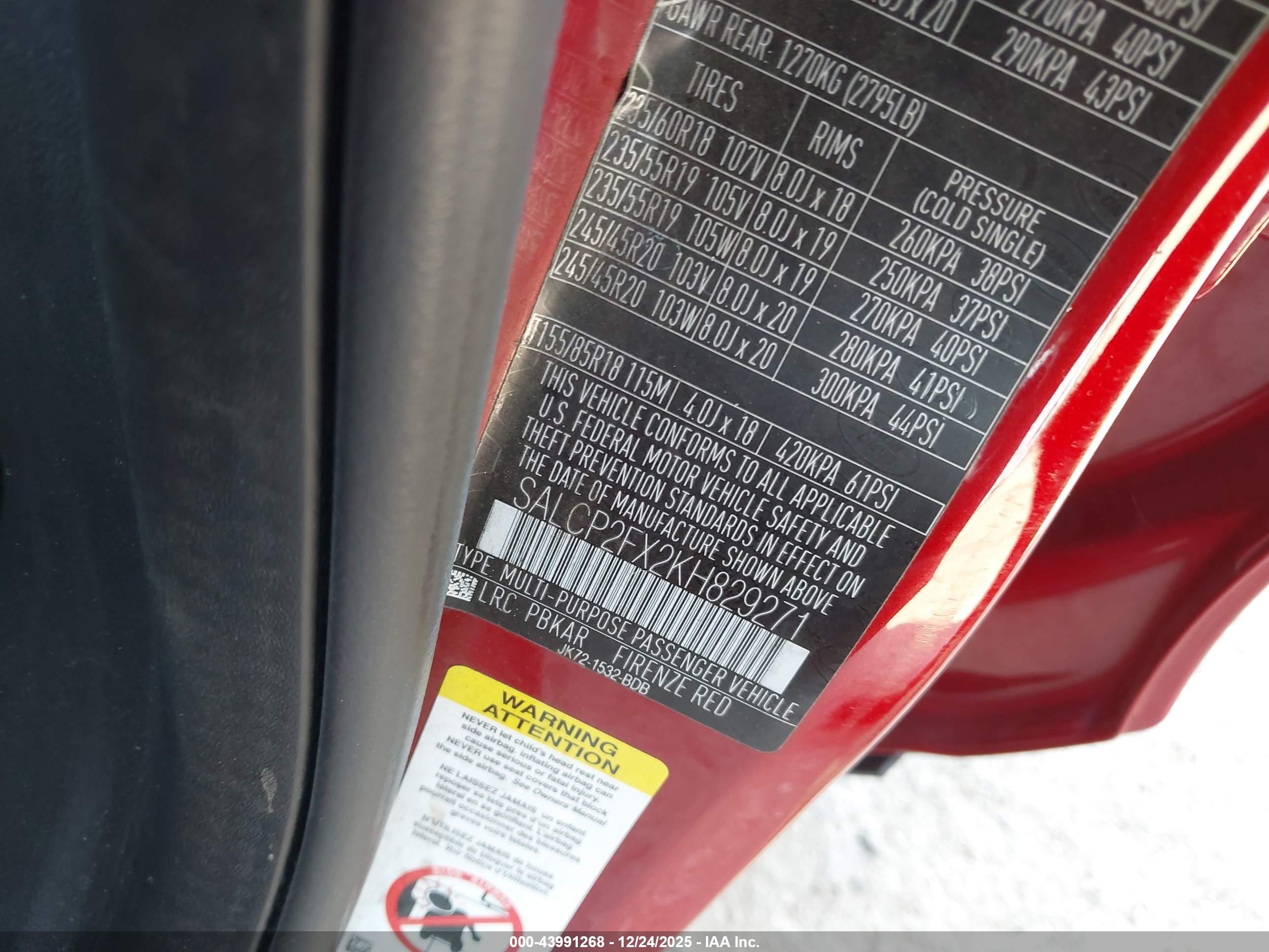 LAND ROVER image 9
