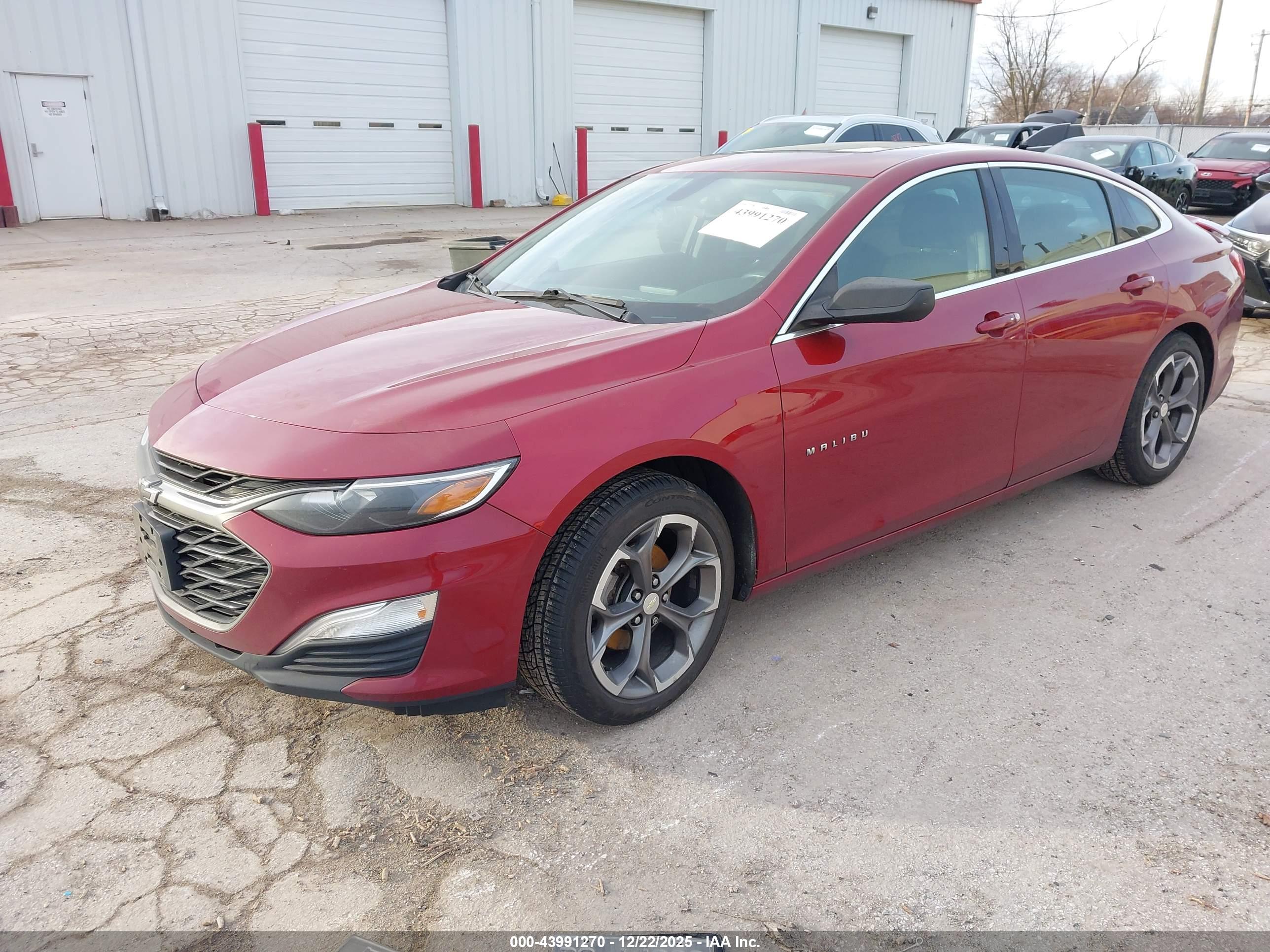 CHEVROLET MALIBU image 2