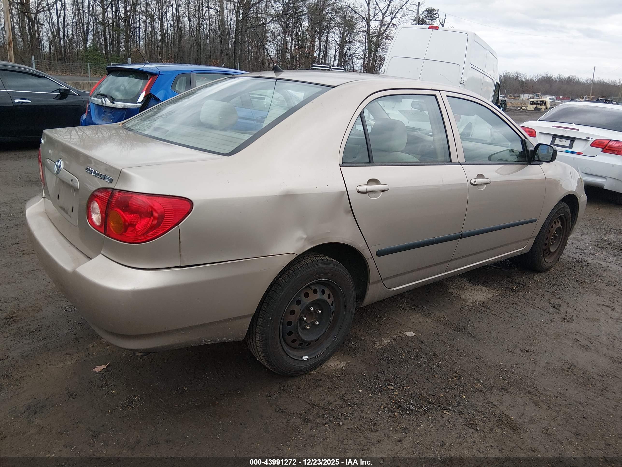 TOYOTA COROLLA image 4
