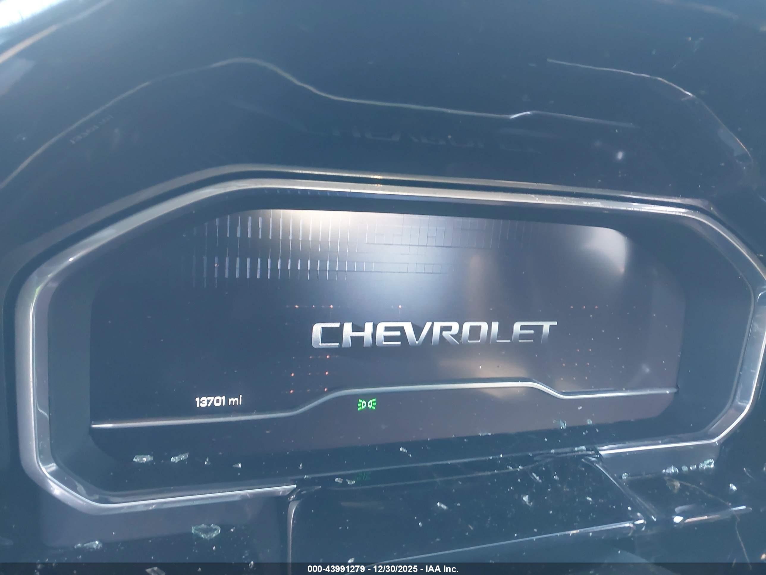 CHEVROLET SILVERADO image 7