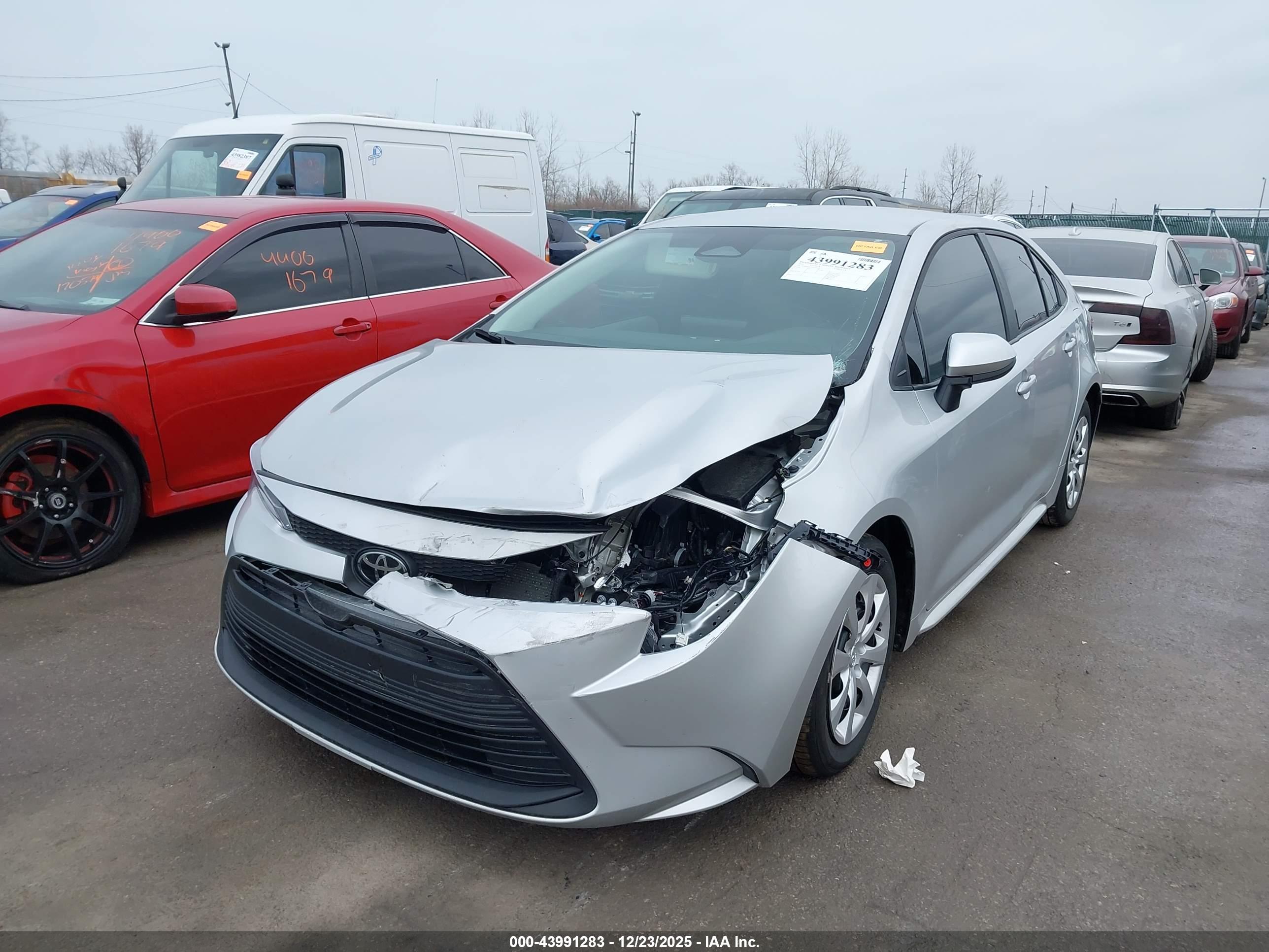 TOYOTA COROLLA image 2