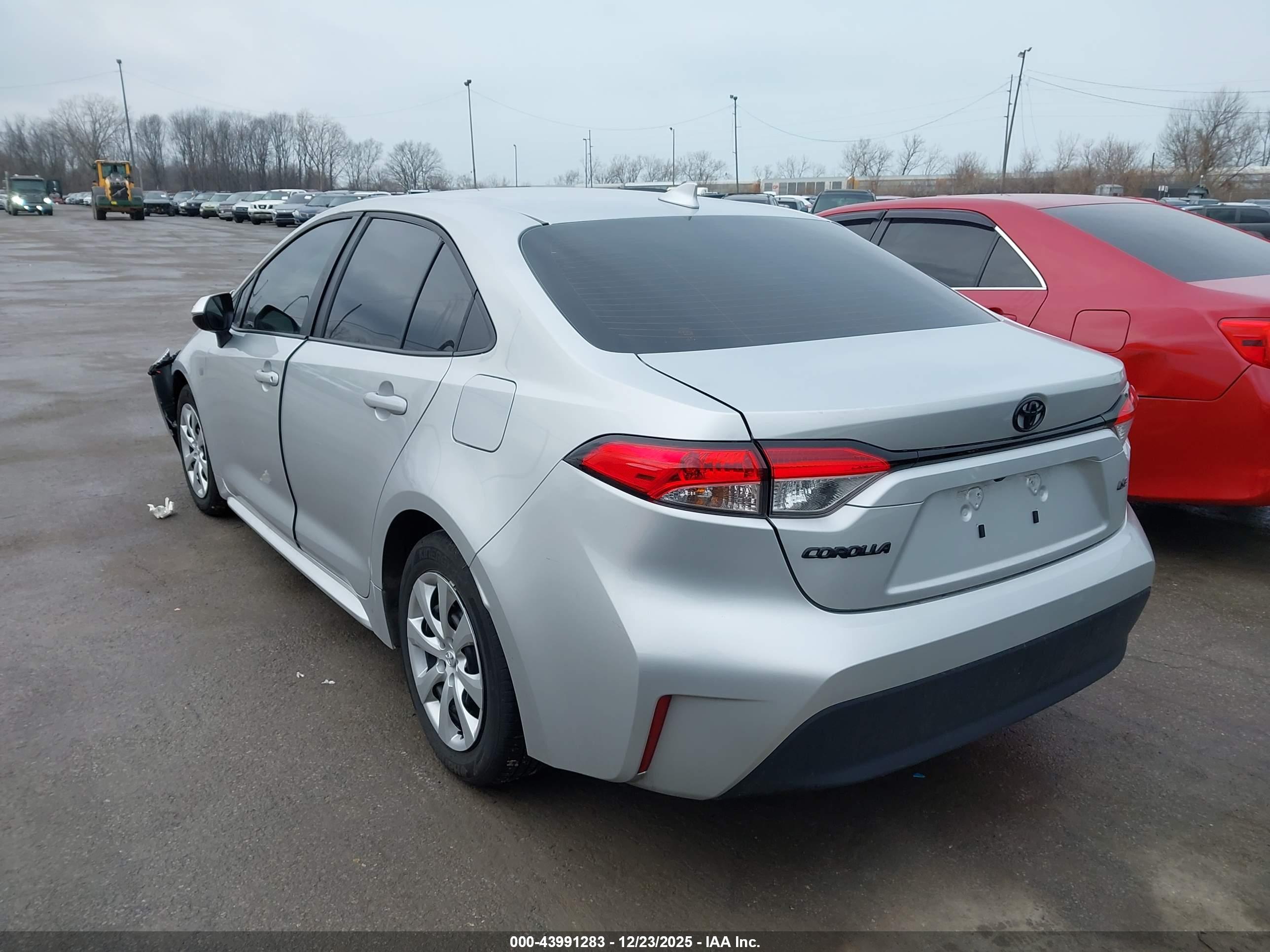TOYOTA COROLLA image 3