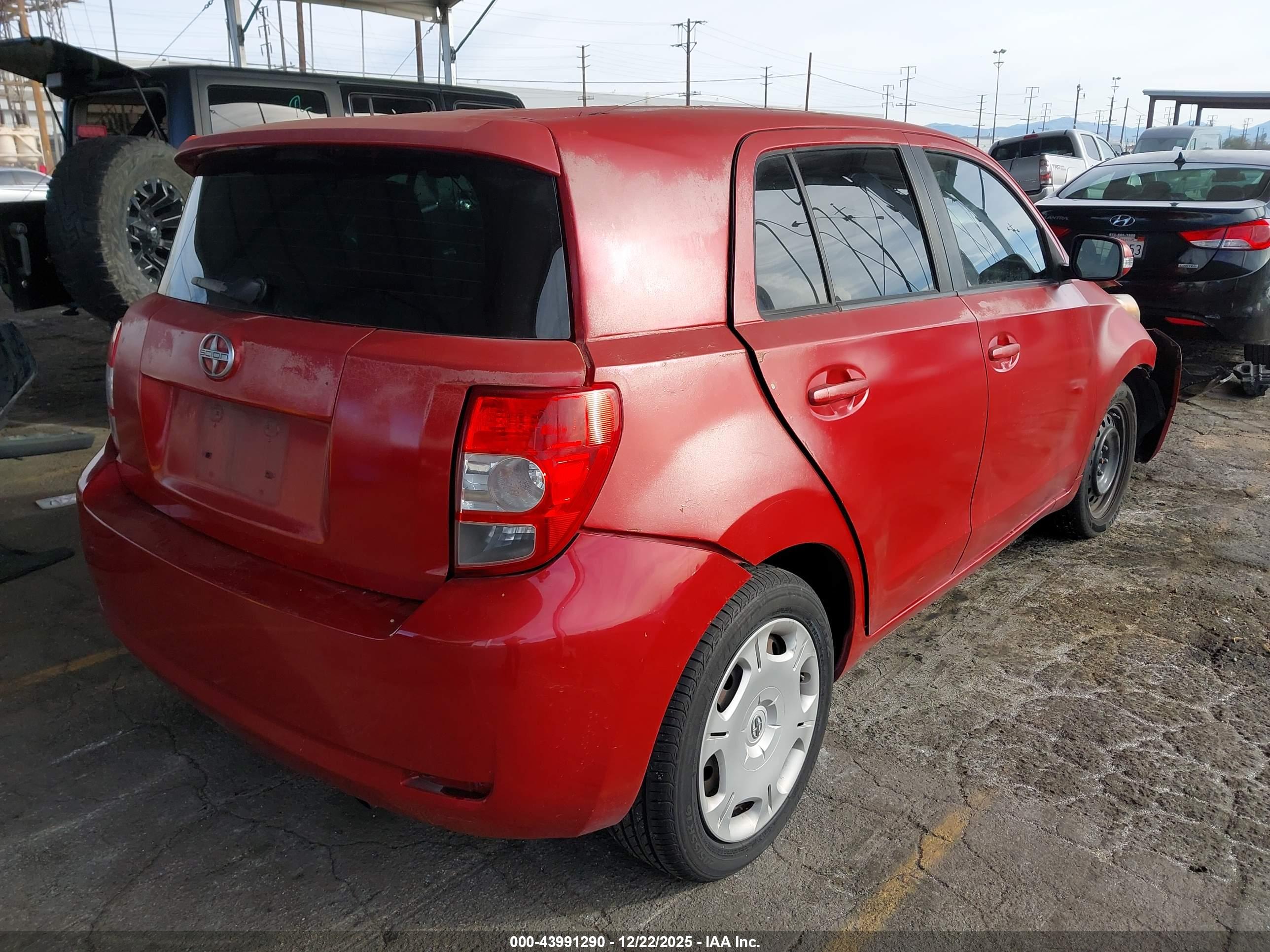 SCION XD image 4