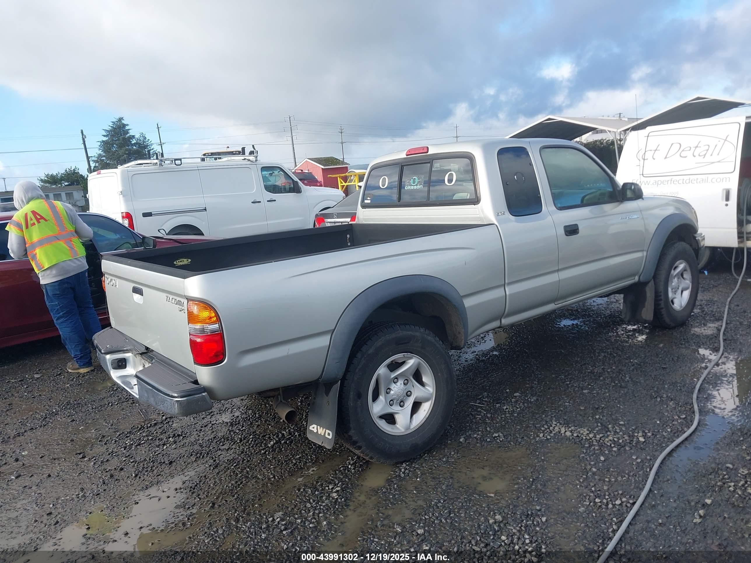 TOYOTA TACOMA image 4