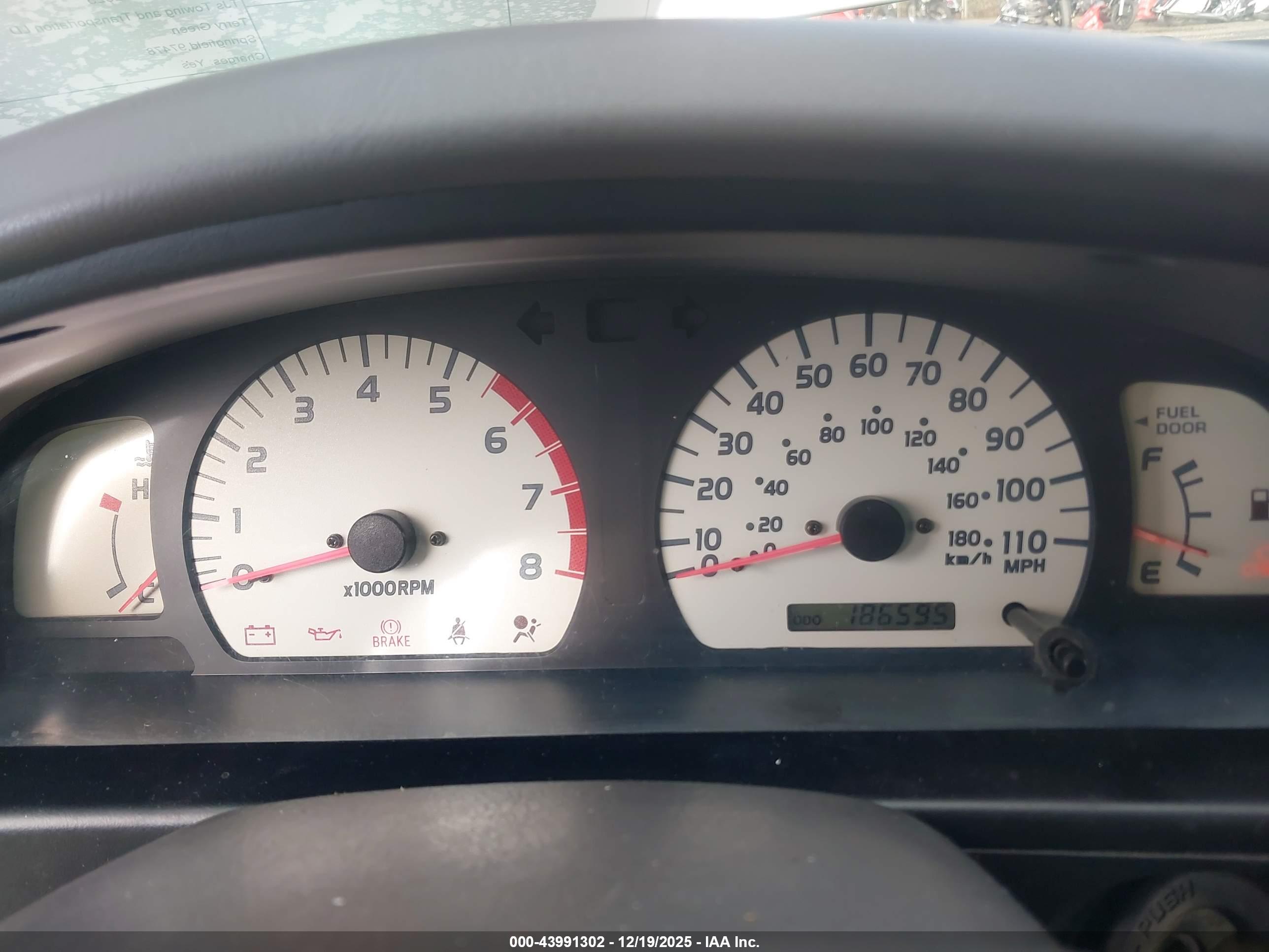 TOYOTA TACOMA image 7