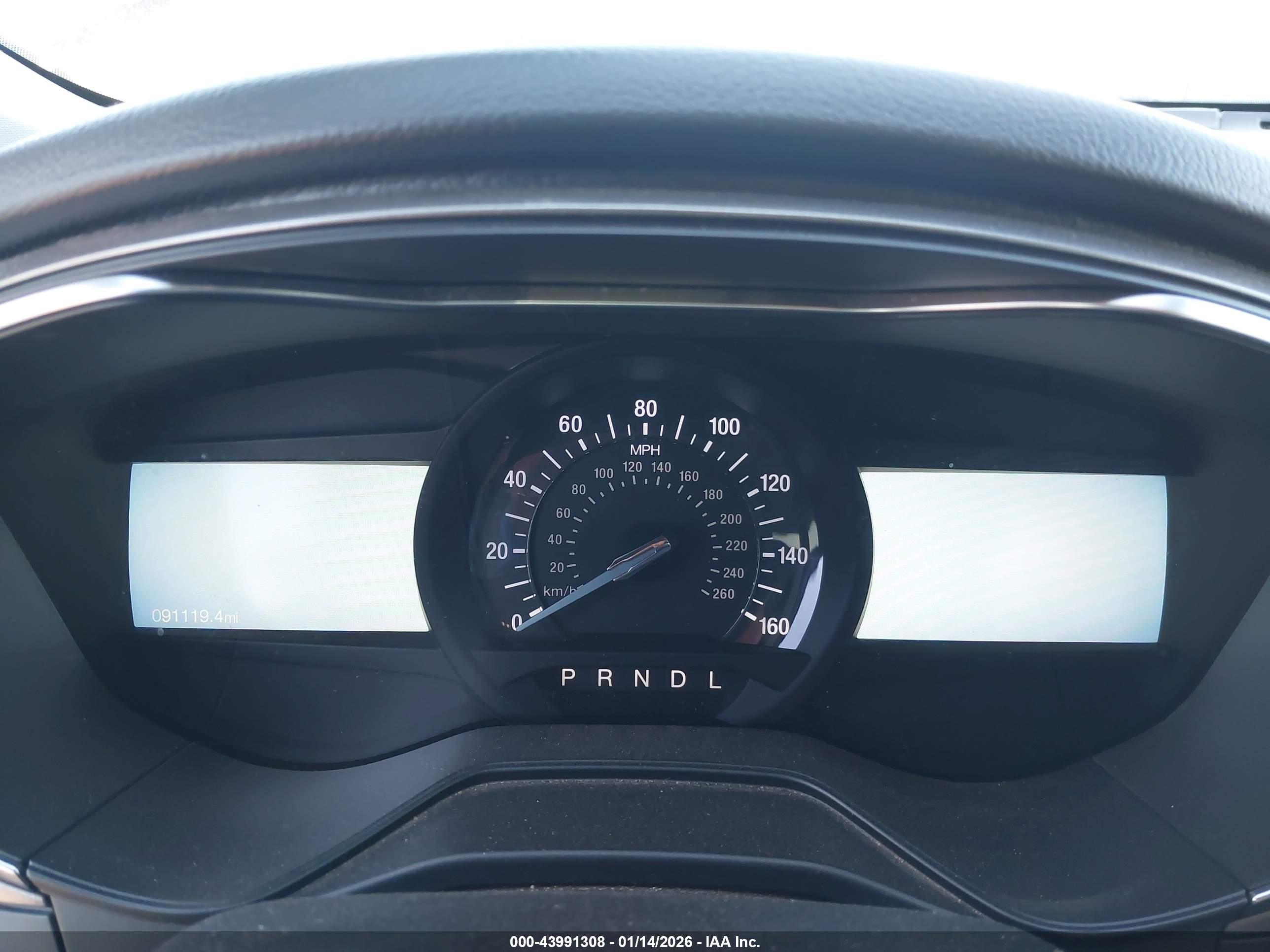 FORD FUSION image 7