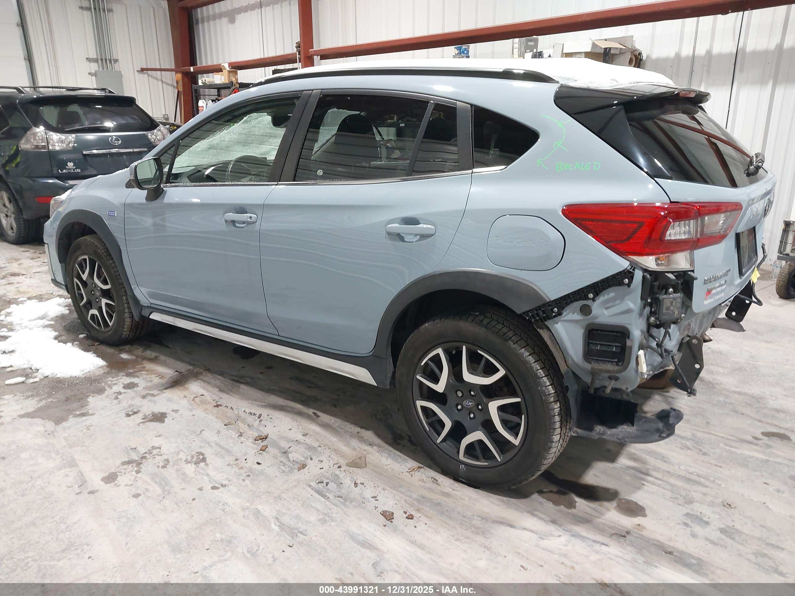 SUBARU CROSSTREK image 3