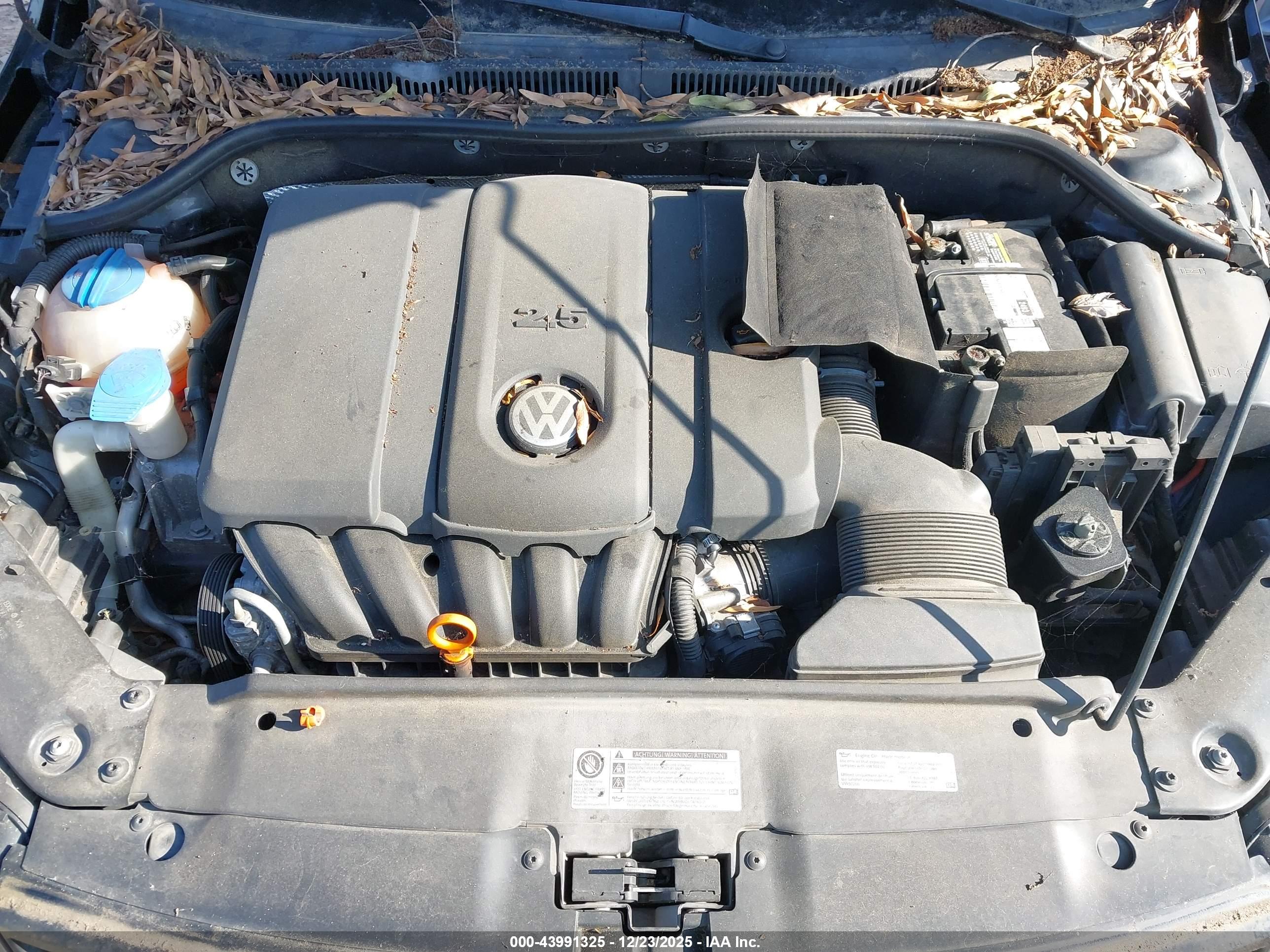 VOLKSWAGEN JETTA image 10