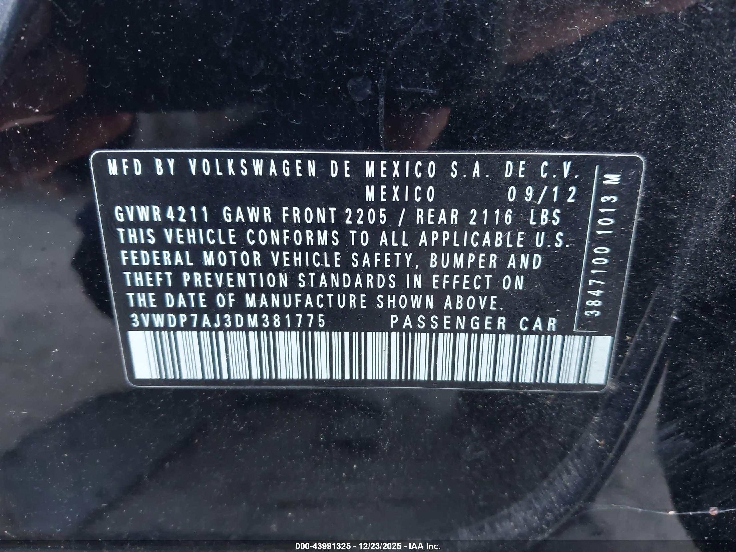 VOLKSWAGEN JETTA image 9