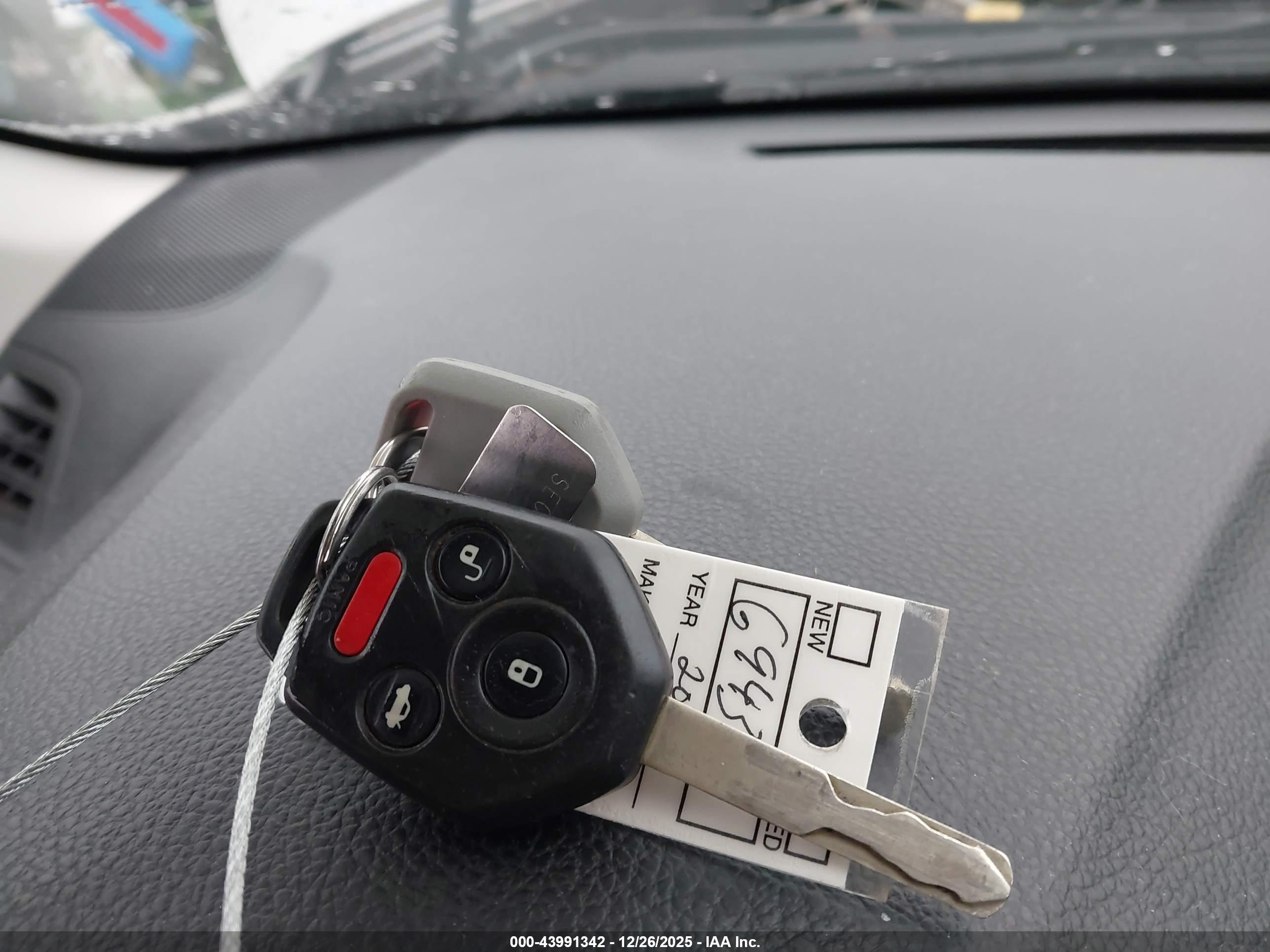 SUBARU OUTBACK image 11