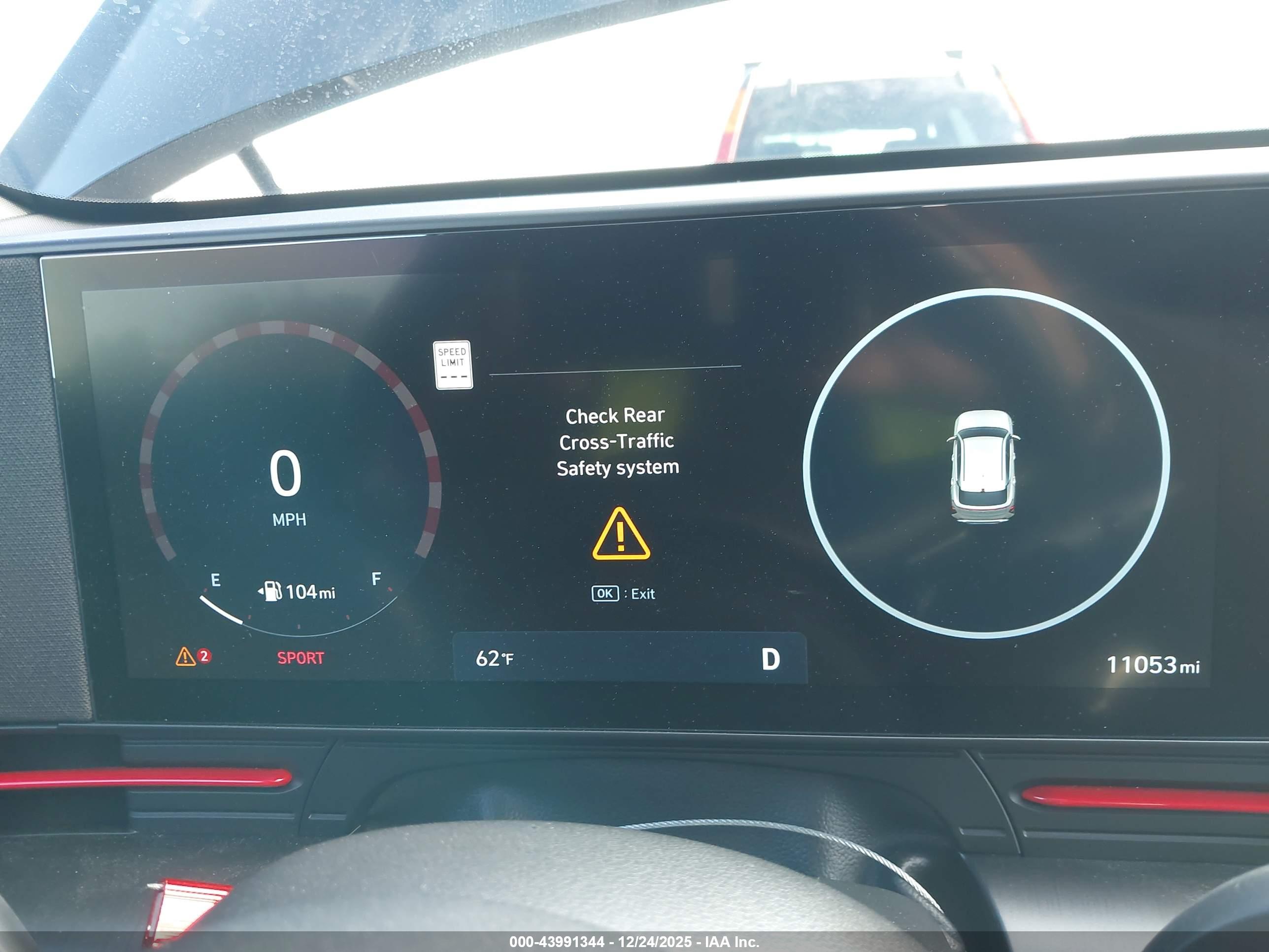 HYUNDAI KONA image 7