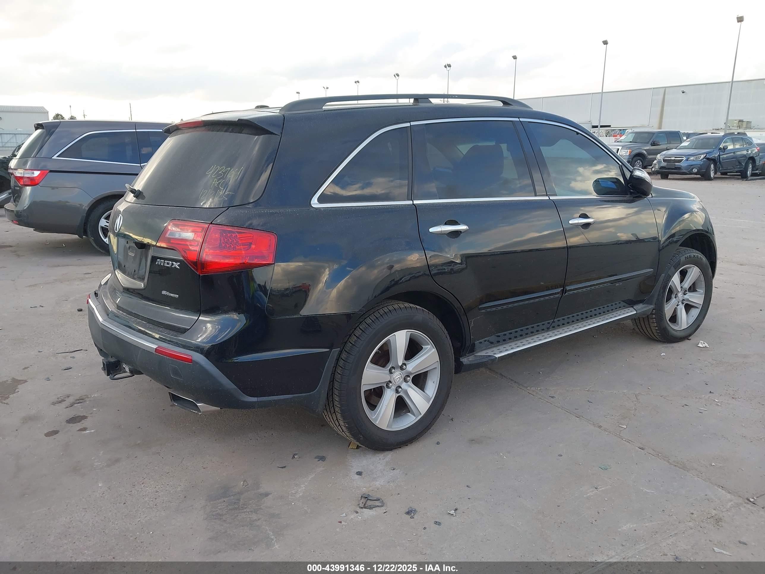 ACURA MDX image 4