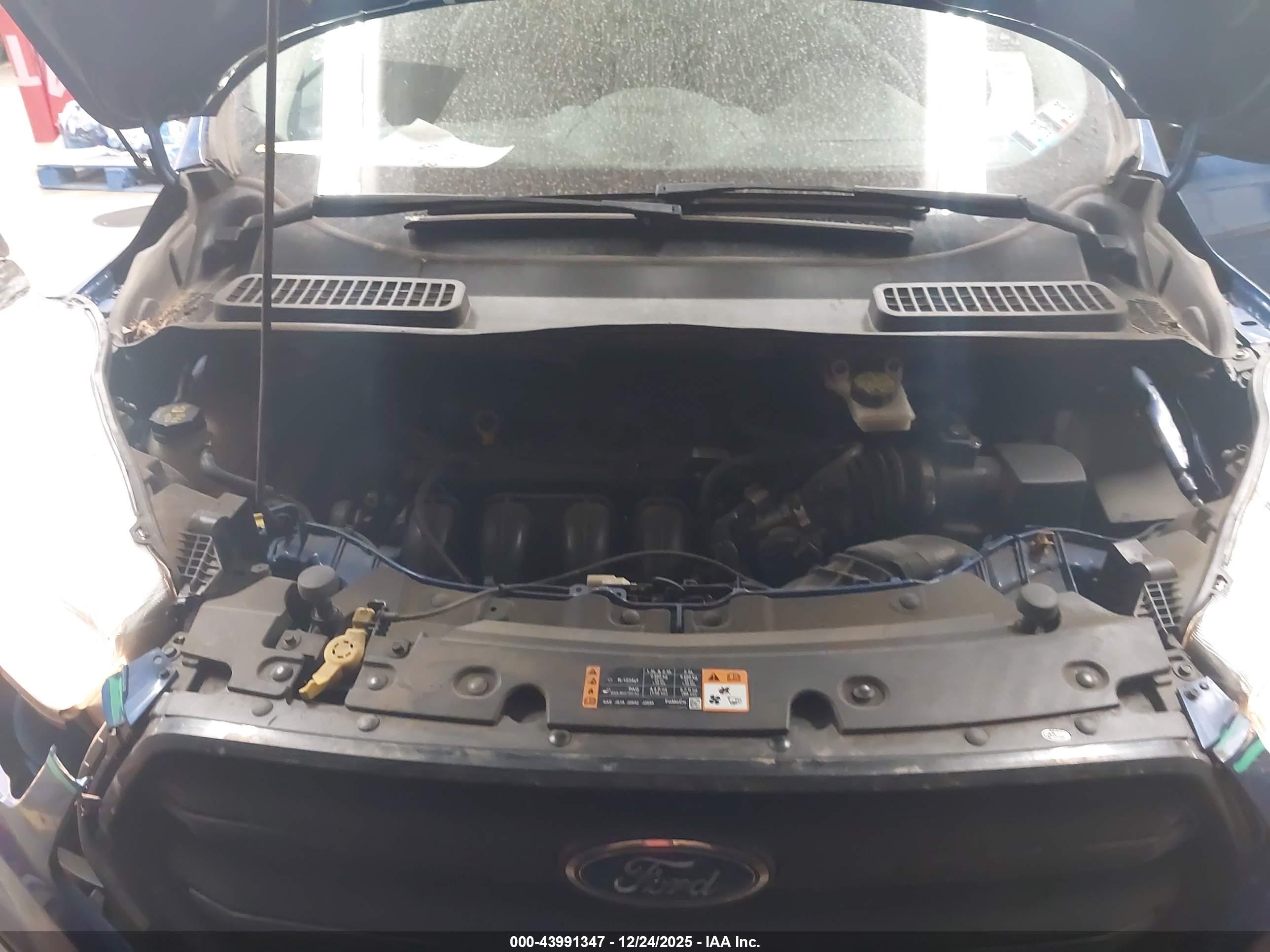 FORD ESCAPE image 10