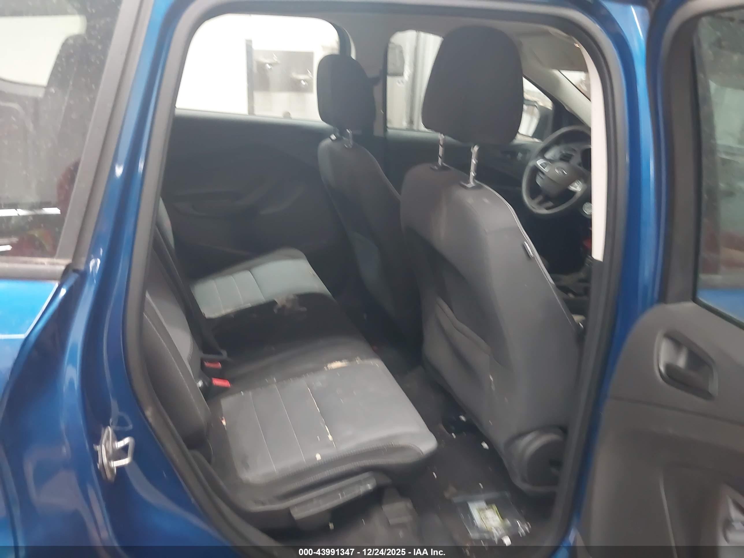 FORD ESCAPE image 8