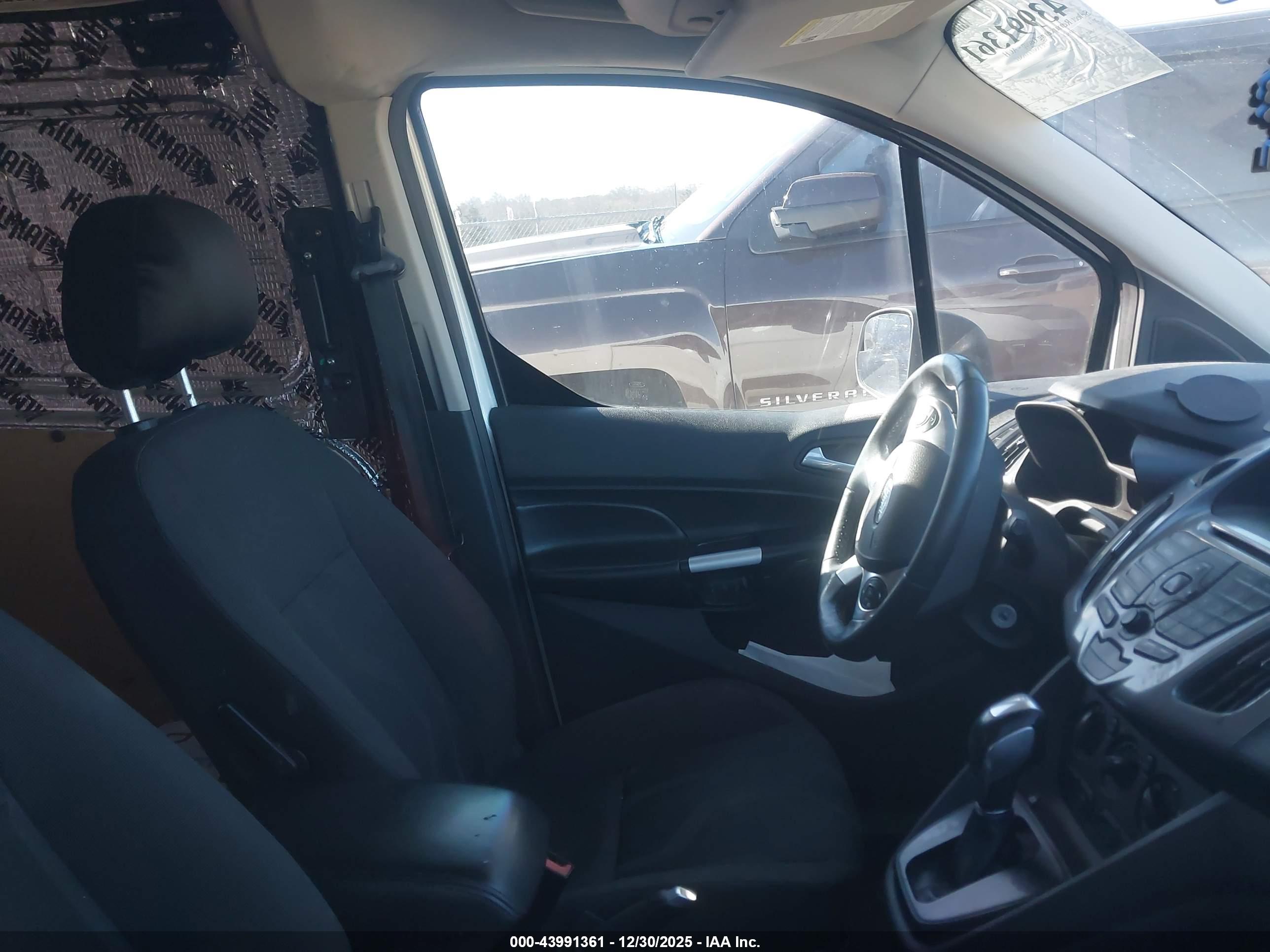 FORD TRANSIT image 5