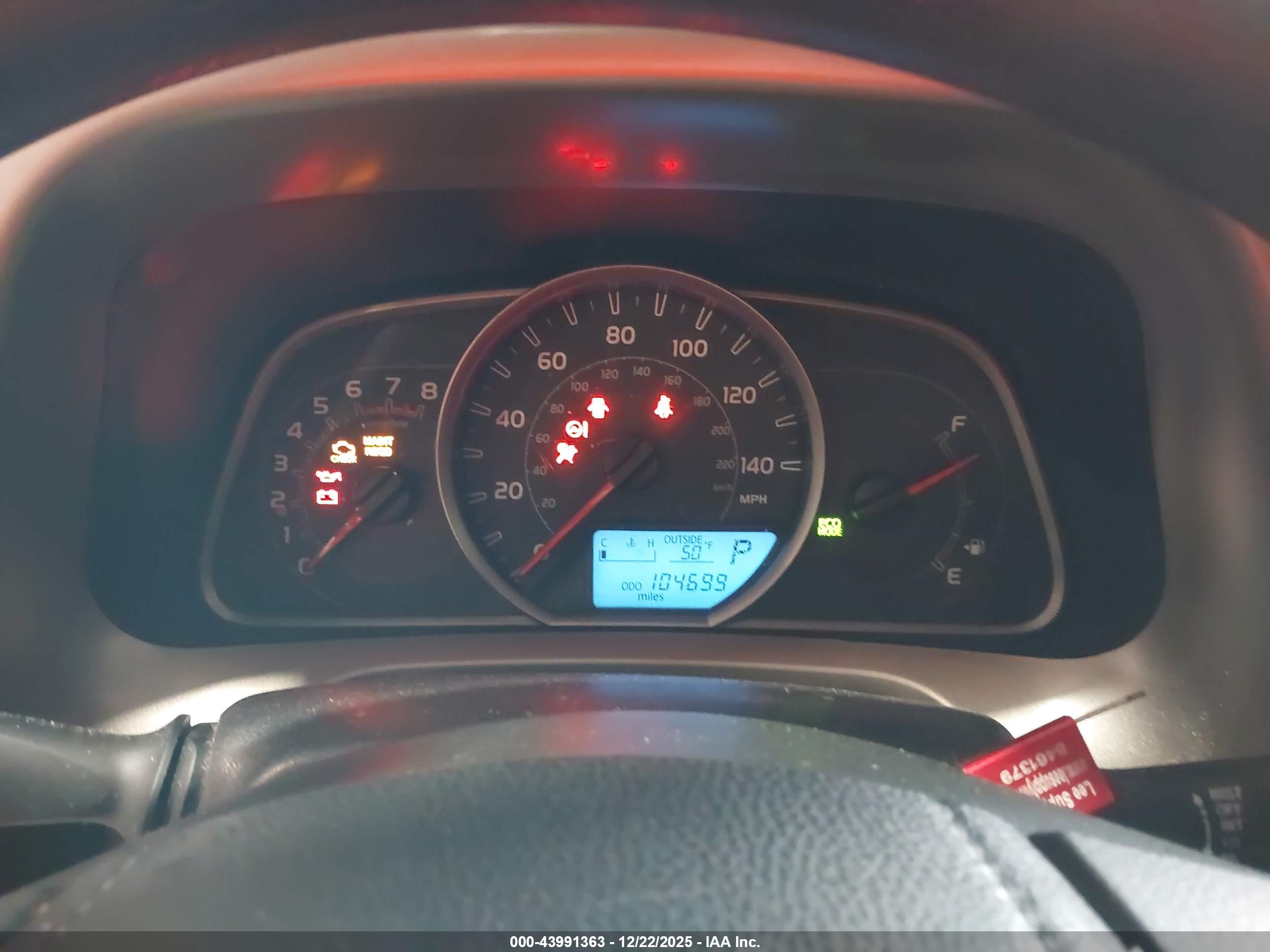 TOYOTA RAV4 image 7